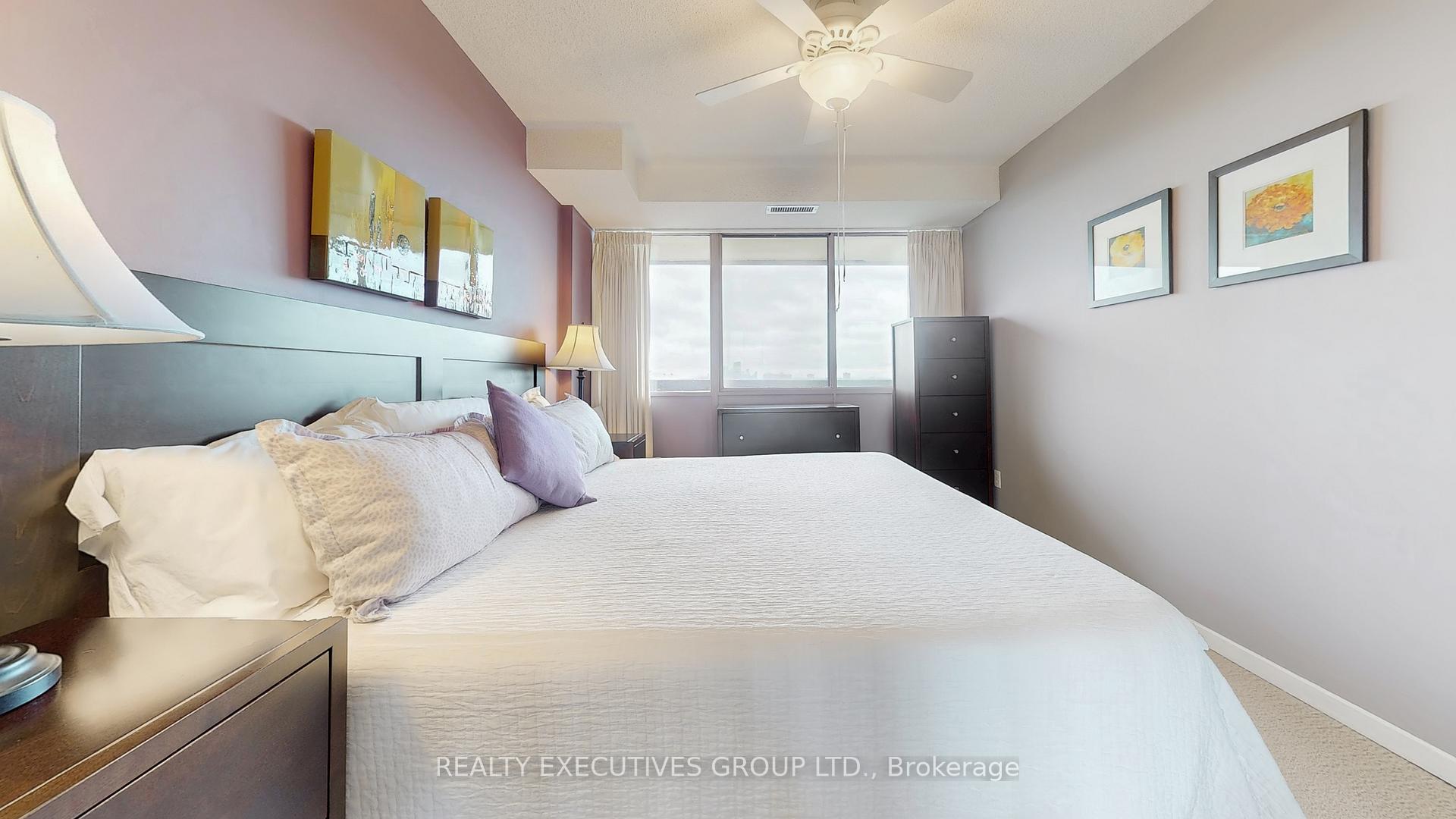 Photo 24 of Unit 1601, 8111 Yonge Street, Markham, Royal Orchard — HOMEH