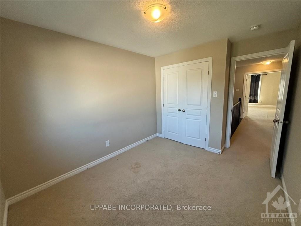 Photo 6 of 632 Guernsey Place, Ottawa, Riverside South/Gloucester Glen — HOMEH