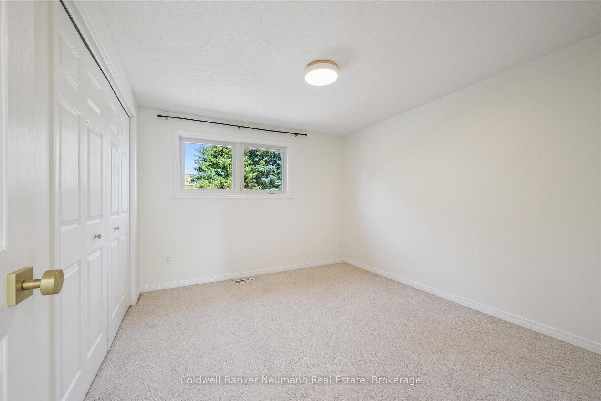 Photo 18 of Unit 9, 1550 Gordon Street, Guelph, Pineridge/Westminster Woods — HOMEH
