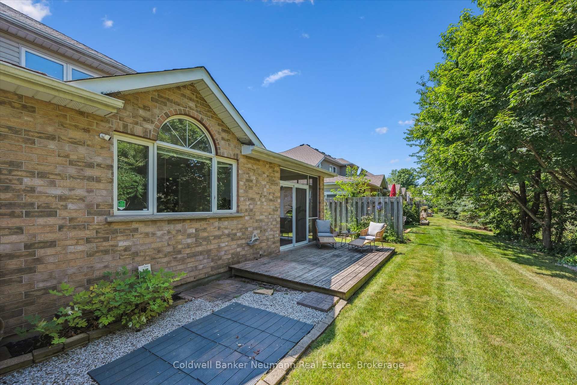 Photo 23 of Unit 9, 1550 Gordon Street, Guelph, Pineridge/Westminster Woods — HOMEH