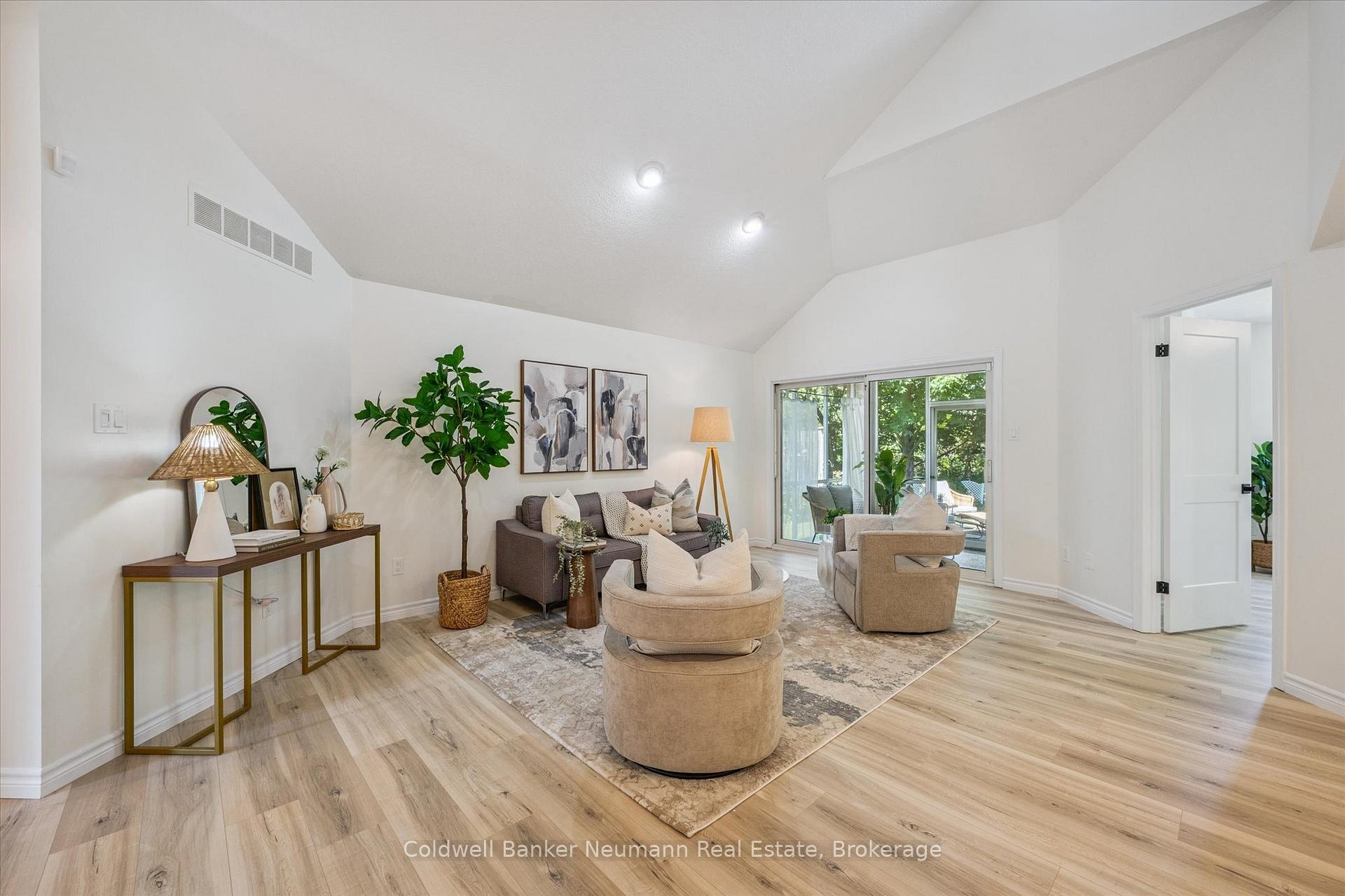 Photo 28 of Unit 9, 1550 Gordon Street, Guelph, Pineridge/Westminster Woods — HOMEH