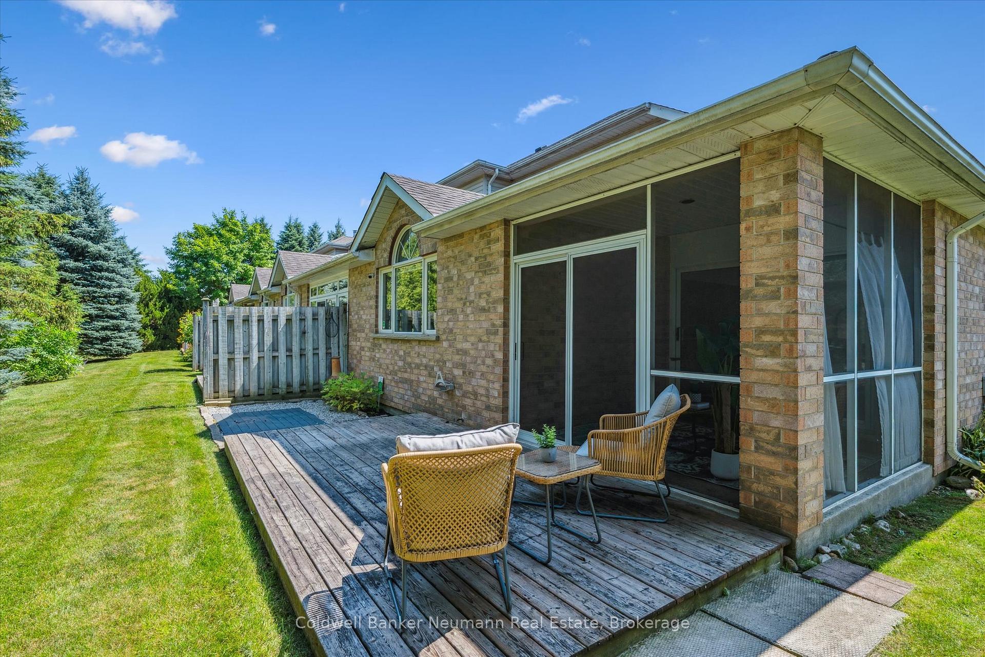 Photo 37 of Unit 9, 1550 Gordon Street, Guelph, Pineridge/Westminster Woods — HOMEH
