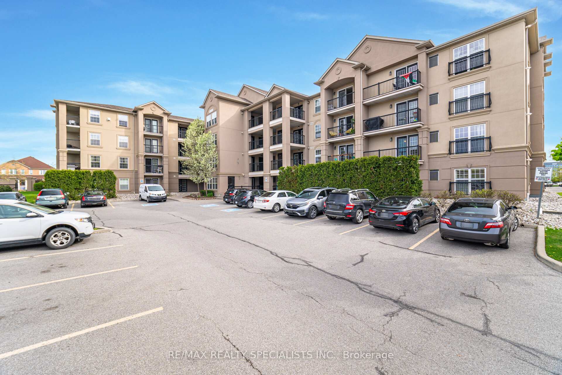 Front of Unit 412, 1350 Main Street E