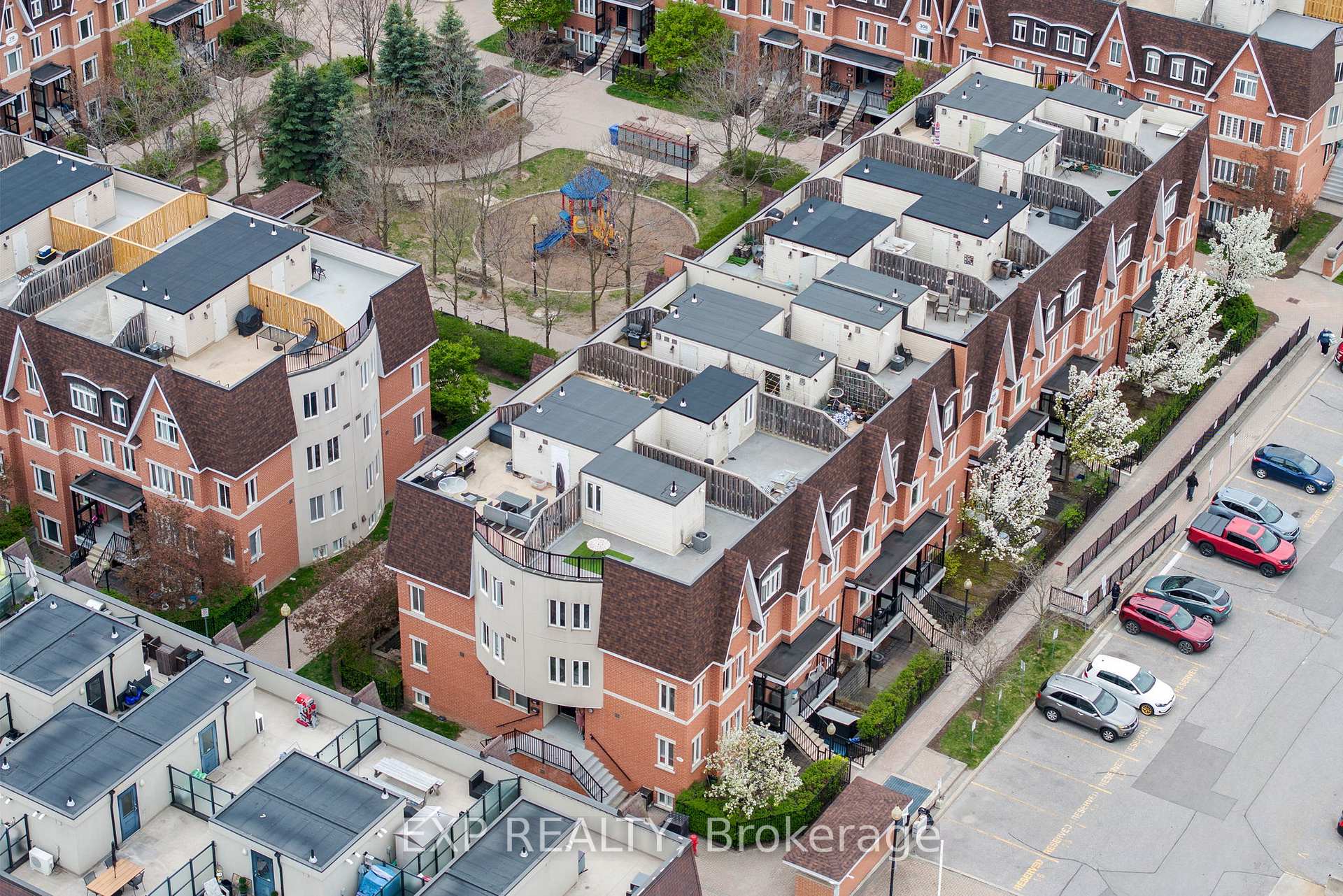 Photo 1 of Unit 238, 316 John Street, Markham, Aileen-Willowbrook — HOMEH