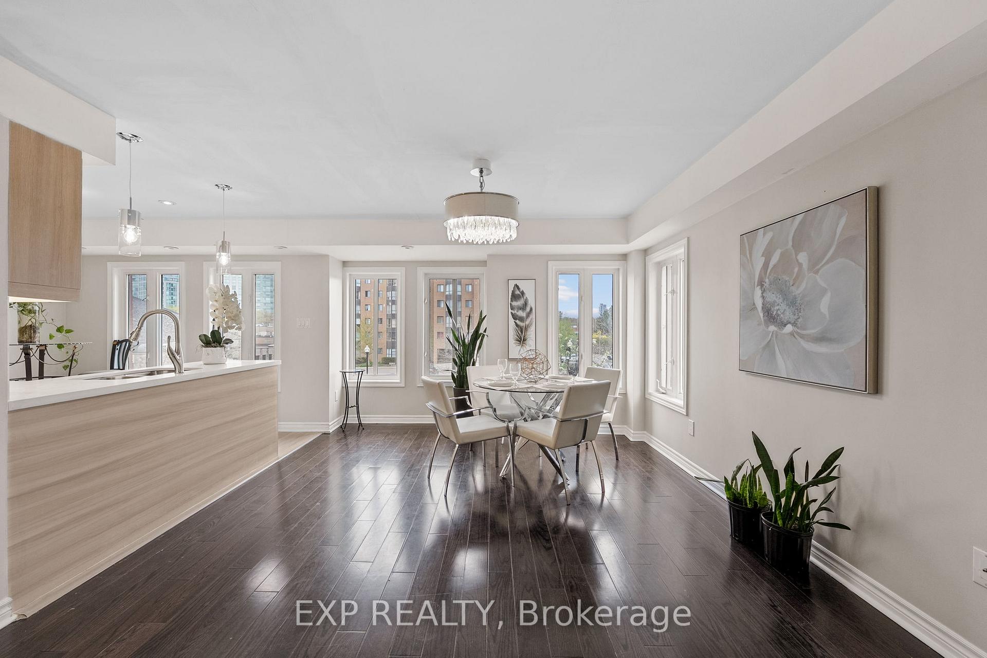 Photo 7 of Unit 238, 316 John Street, Markham, Aileen-Willowbrook — HOMEH