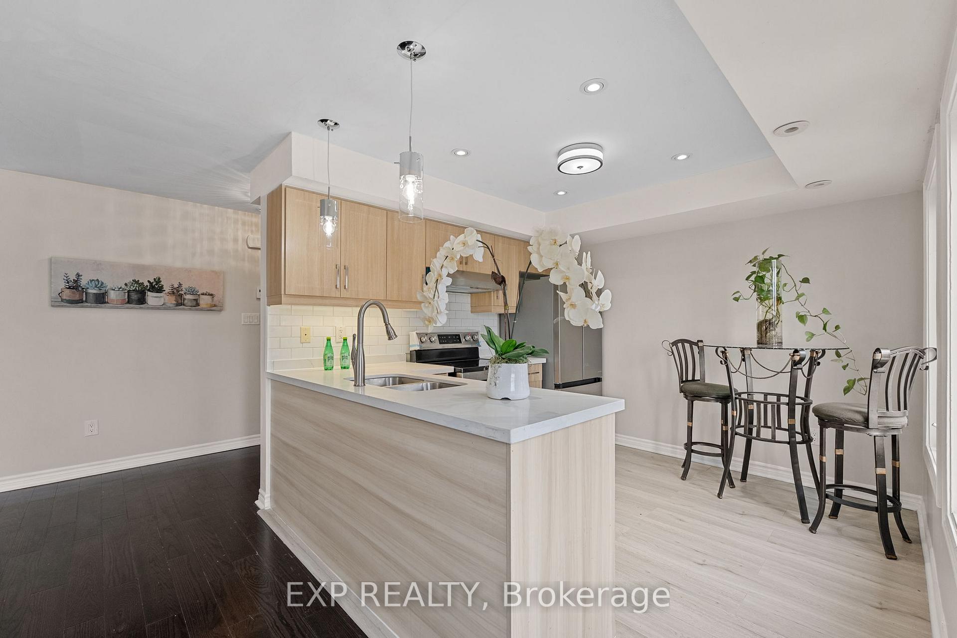 Photo 11 of Unit 238, 316 John Street, Markham, Aileen-Willowbrook — HOMEH