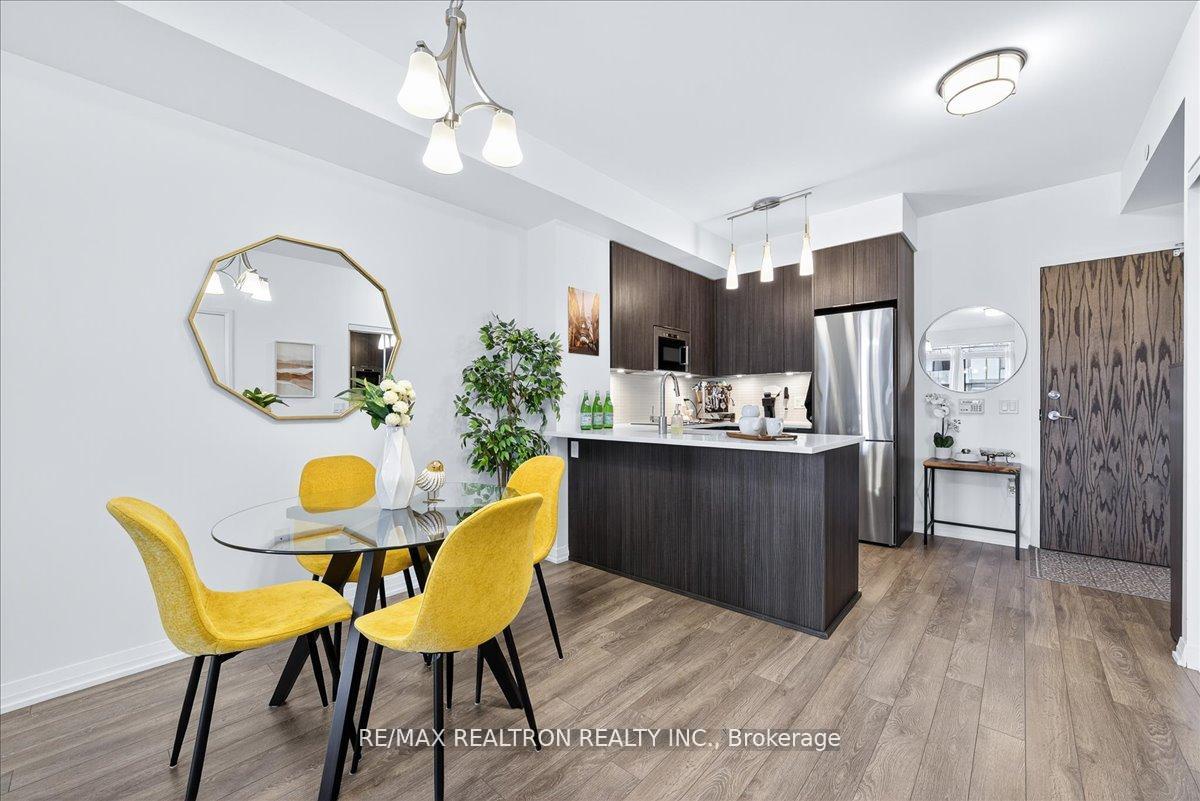 Photo 27 of Unit 204, 99 Eagle Rock Way, Vaughan, Rural Vaughan — HOMEH