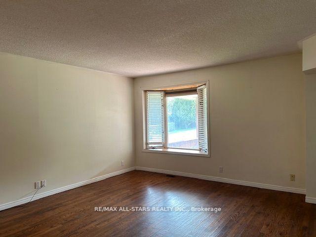 Photo 9 of Unit A, 28 Tupper Street, Cavan Monaghan, Millbrook Village — HOMEH