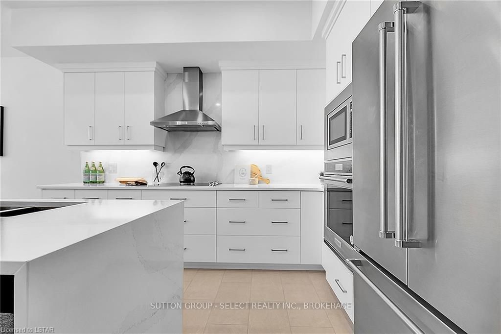 Photo 12 of Unit 1001, 480 Callaway Road, London, North R — HOMEH