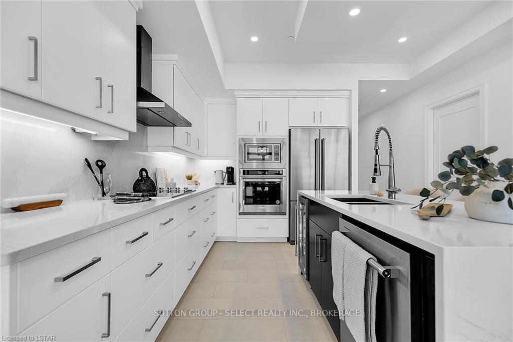Photo 53 of Unit 1001, 480 Callaway Road, London, North R — HOMEH