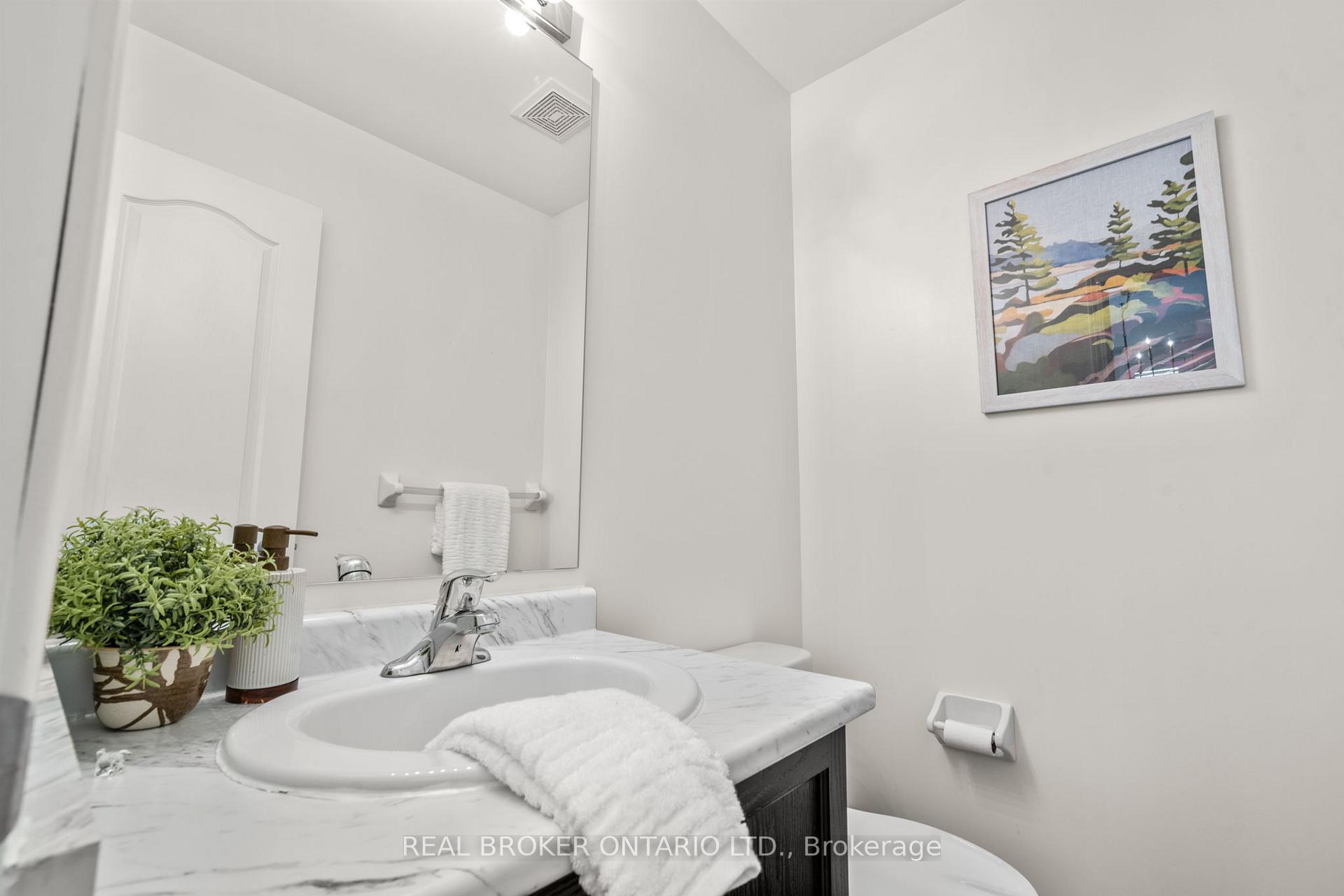Photo 14 of 5 Don Hadden Crescent, Brock, Sunderland — HOMEH