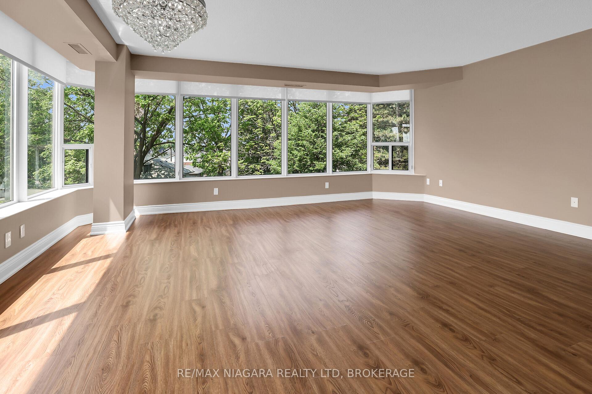 Photo 10 of Unit 304, 81 Scott Street, St. Catharines, Lakeport — HOMEH