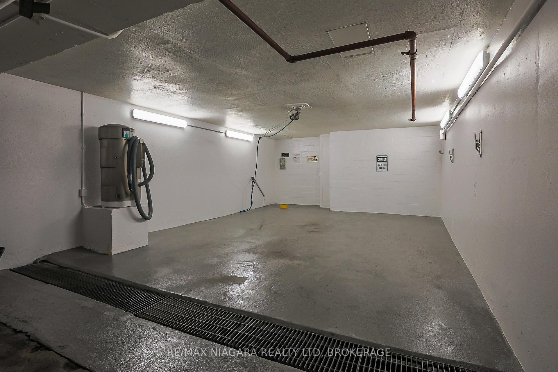 Photo 29 of Unit 304, 81 Scott Street, St. Catharines, Lakeport — HOMEH