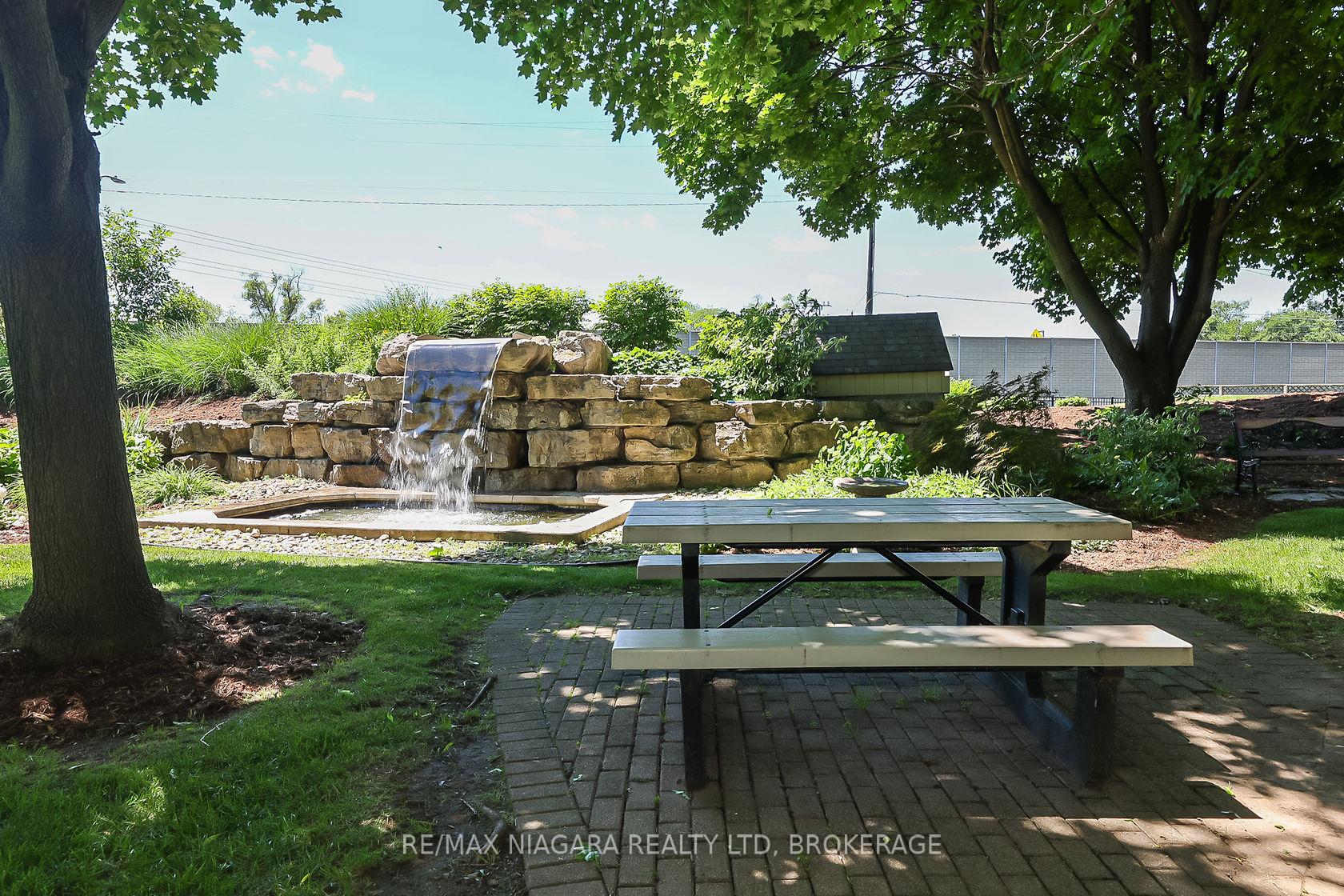 Photo 38 of Unit 304, 81 Scott Street, St. Catharines, Lakeport — HOMEH