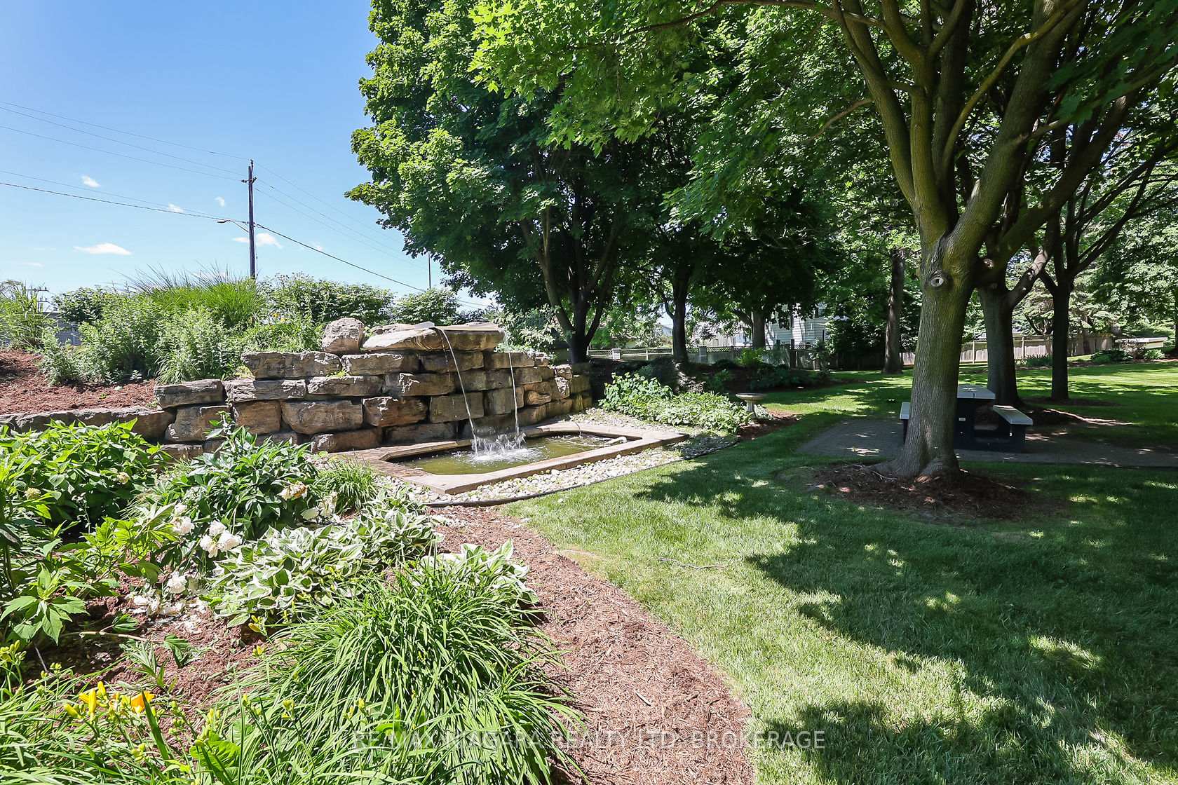 Photo 41 of Unit 304, 81 Scott Street, St. Catharines, Lakeport — HOMEH
