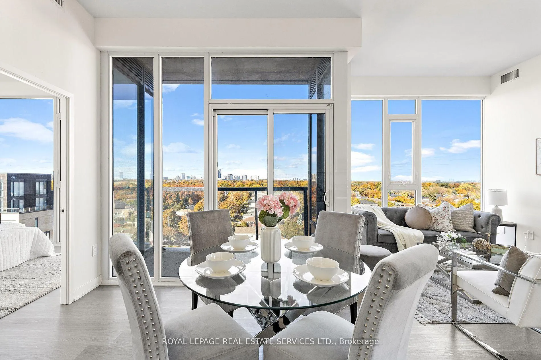 Photo 14 of Unit 720, 859 The Queensway, Etobicoke, Stonegate-Queensway — HOMEH