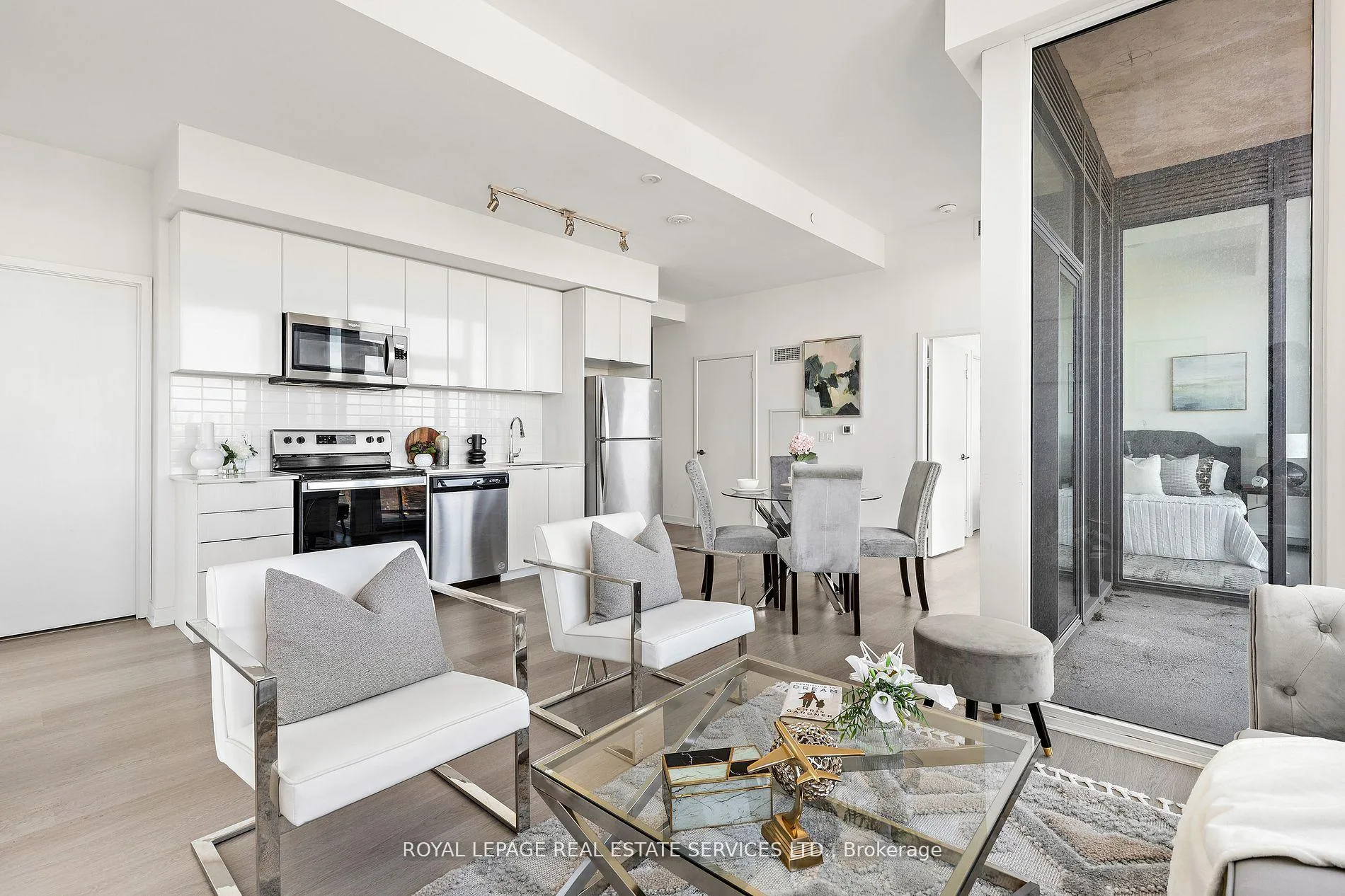 Photo 19 of Unit 720, 859 The Queensway, Etobicoke, Stonegate-Queensway — HOMEH