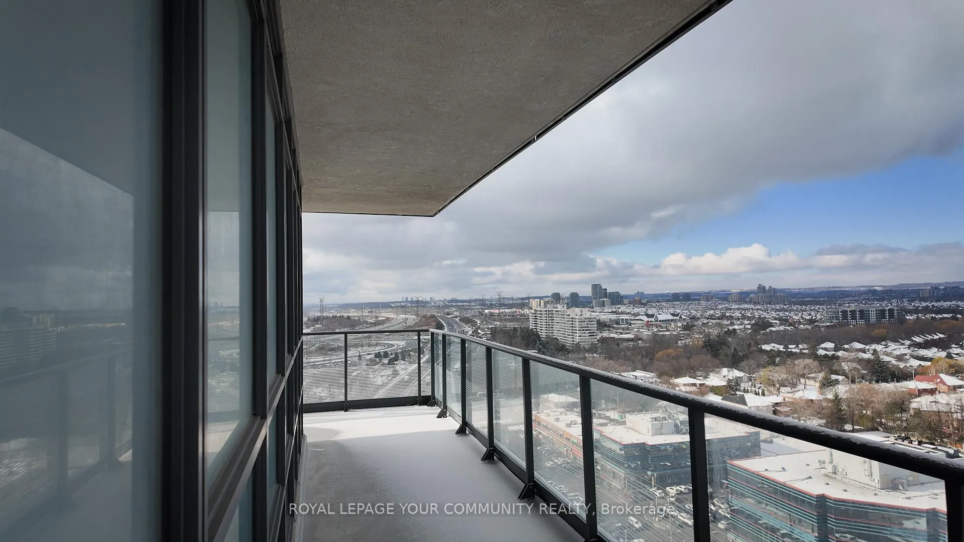 Photo 32 of Unit 2012, 12 Ghandi Lane, Markham, Aileen-Willowbrook — HOMEH