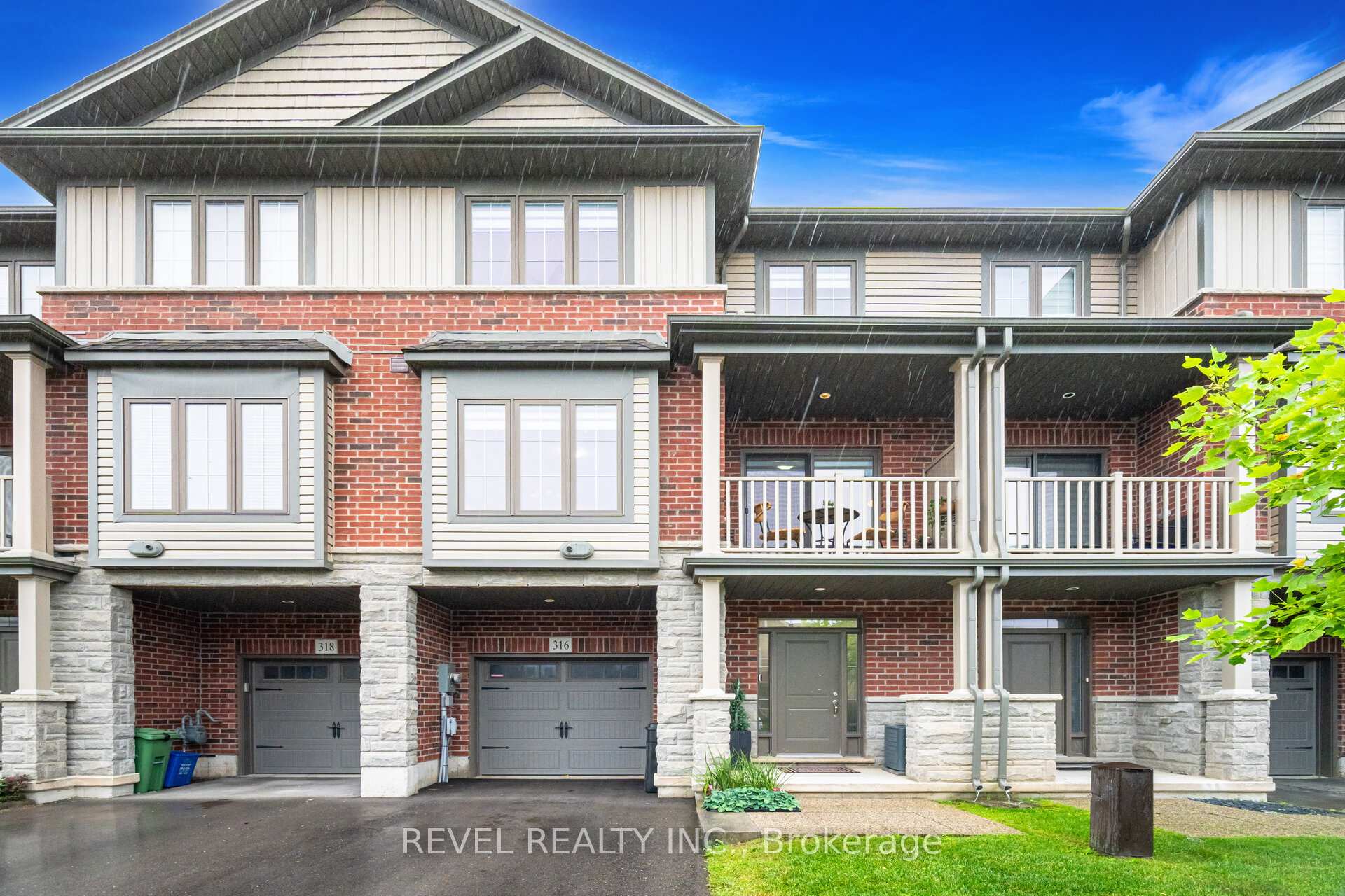 Photo 1 of 316 Humphrey Street, Hamilton, Waterdown — HOMEH