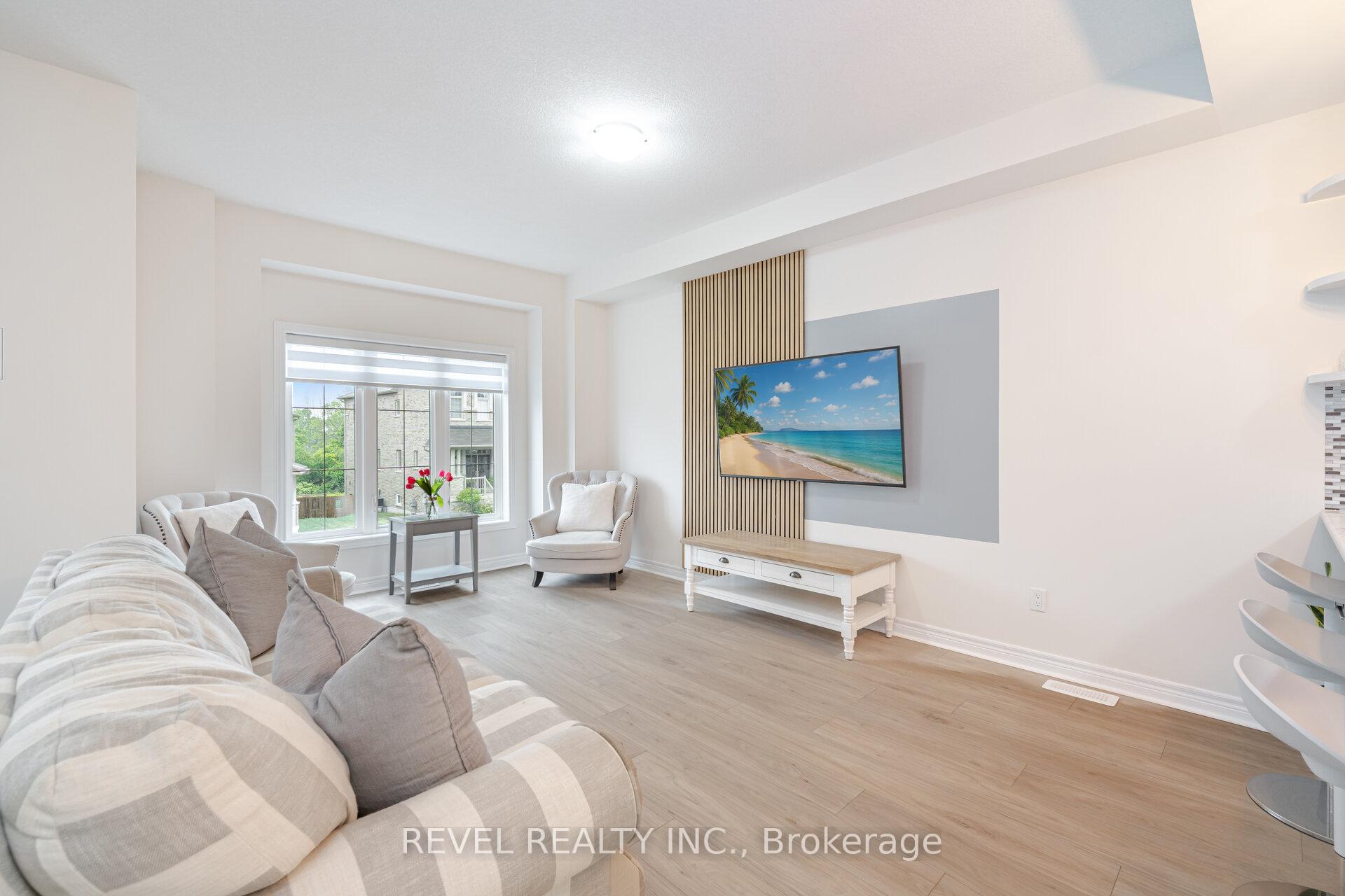 Photo 11 of 316 Humphrey Street, Hamilton, Waterdown — HOMEH