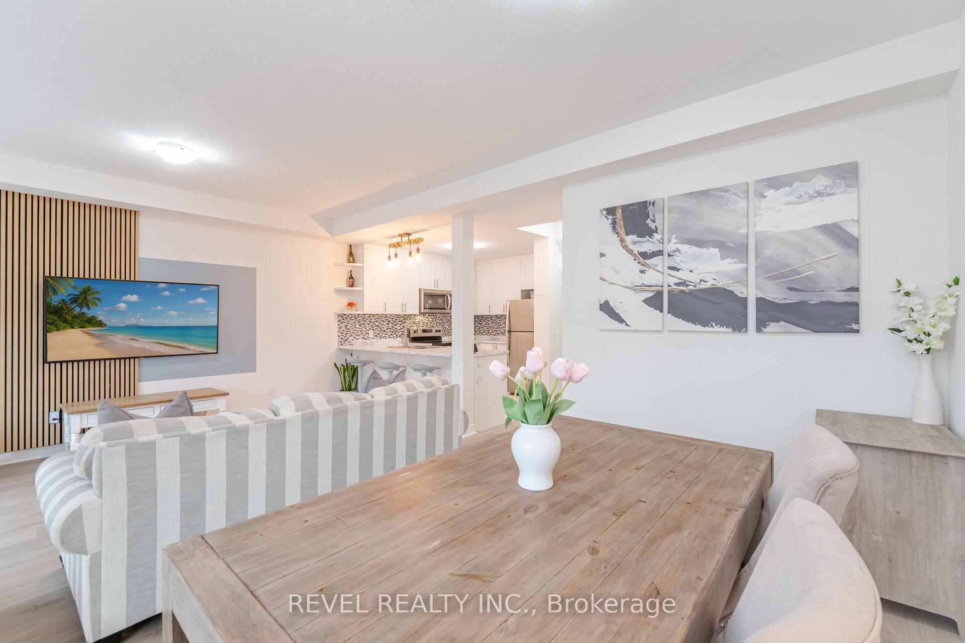 Photo 16 of 316 Humphrey Street, Hamilton, Waterdown — HOMEH