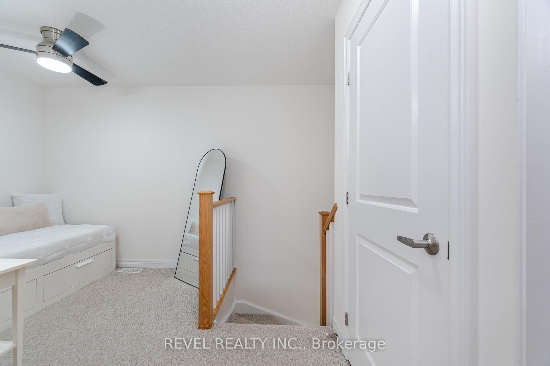 Photo 22 of 316 Humphrey Street, Hamilton, Waterdown — HOMEH