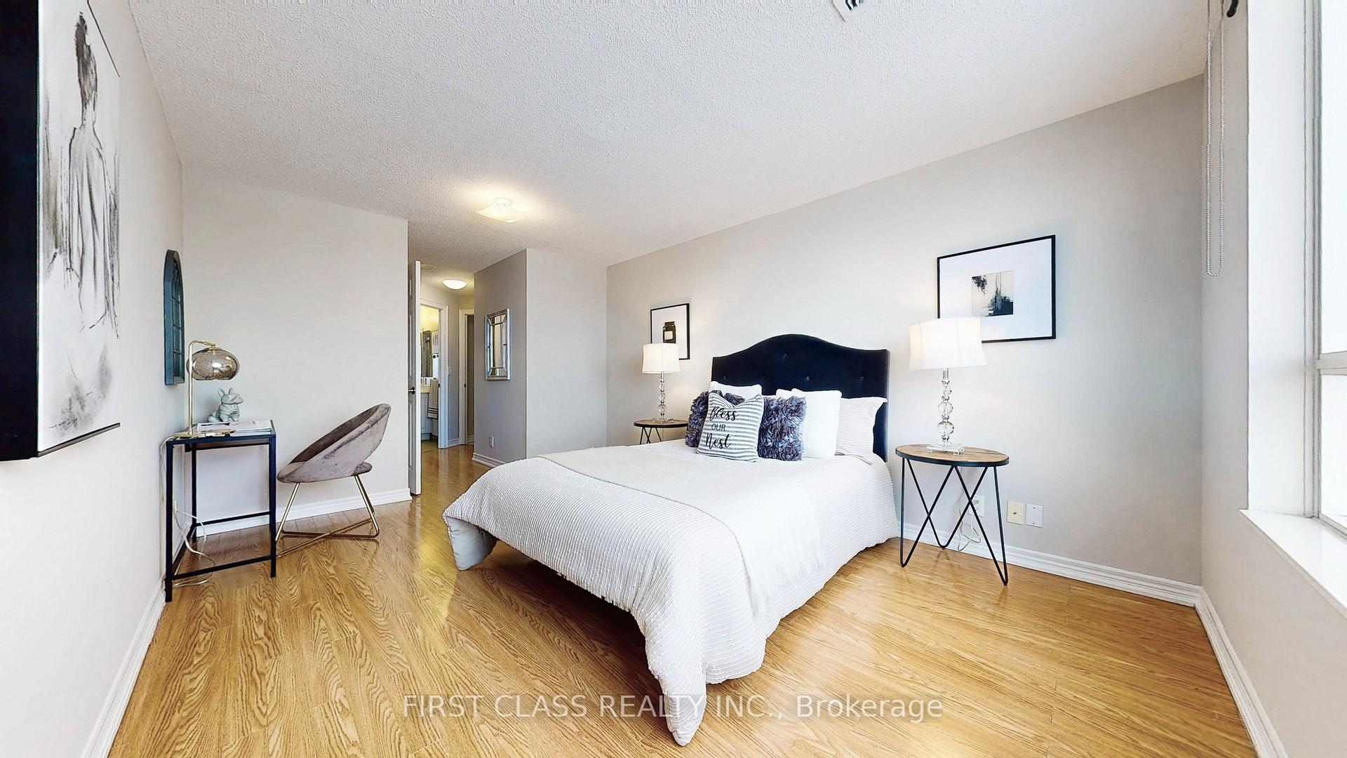 Photo 23 of Unit 913, 33 Cox Boulevard, Markham, Unionville — HOMEH