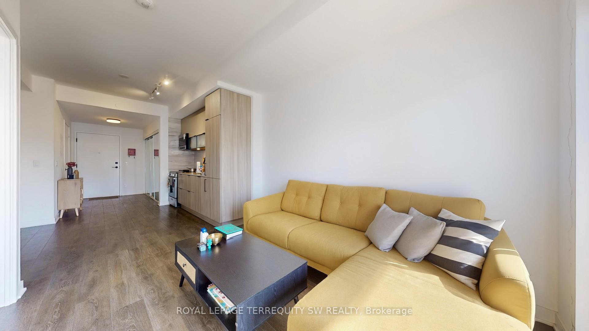 Photo 3 of Unit N815, 35 Rolling Mills Road, Toronto, Waterfront Communities — HOMEH