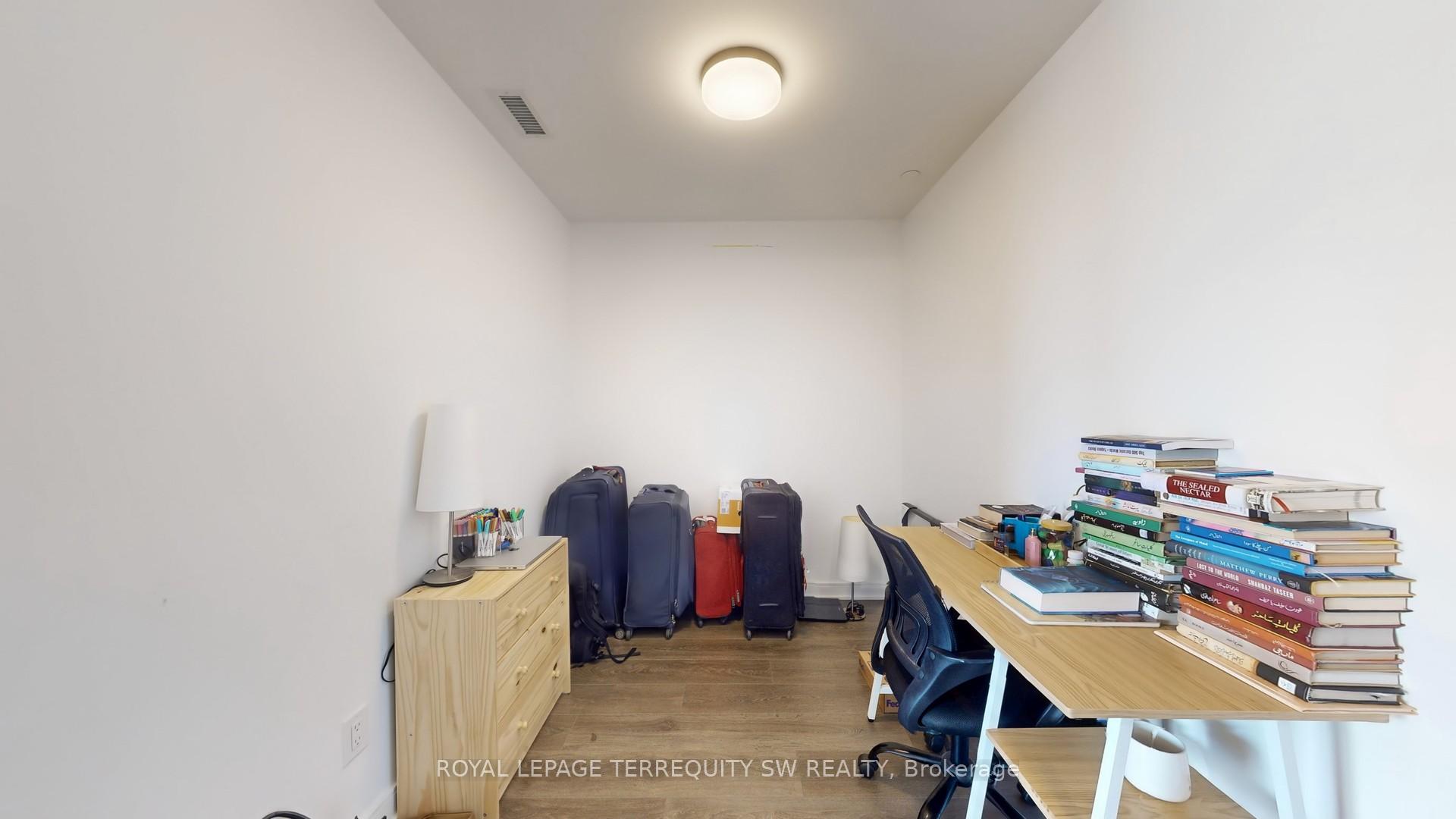 Photo 14 of Unit N815, 35 Rolling Mills Road, Toronto, Waterfront Communities — HOMEH