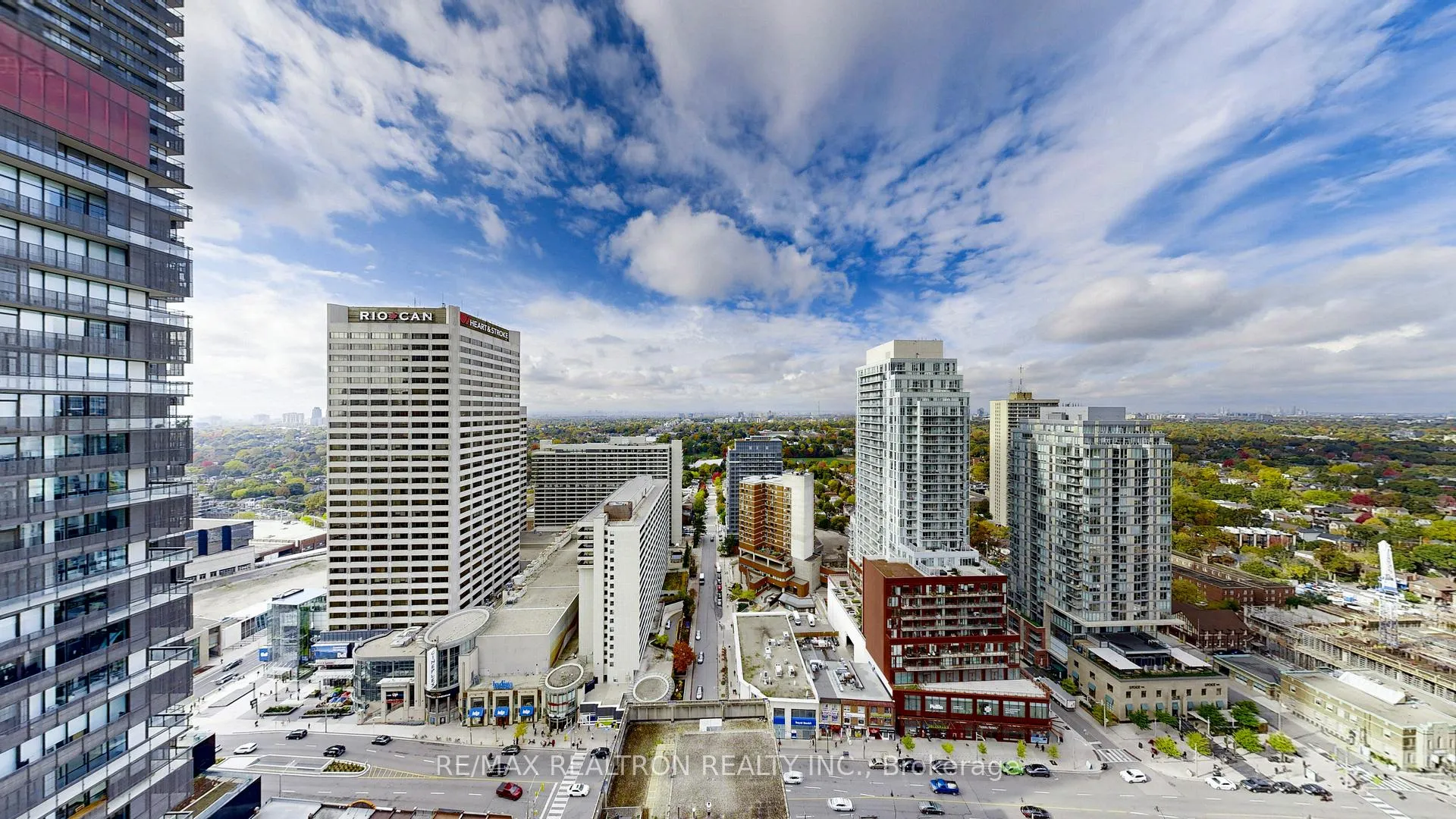 Photo 23 of Unit 3003, 30 Roehampton Avenue, Toronto, Mount Pleasant West — HOMEH