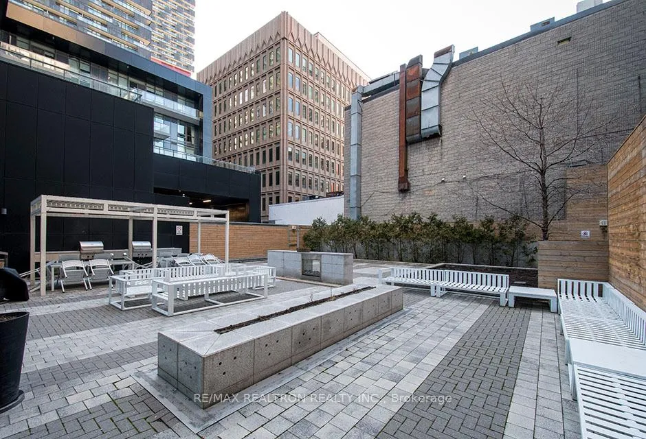 Photo 32 of Unit 3003, 30 Roehampton Avenue, Toronto, Mount Pleasant West — HOMEH