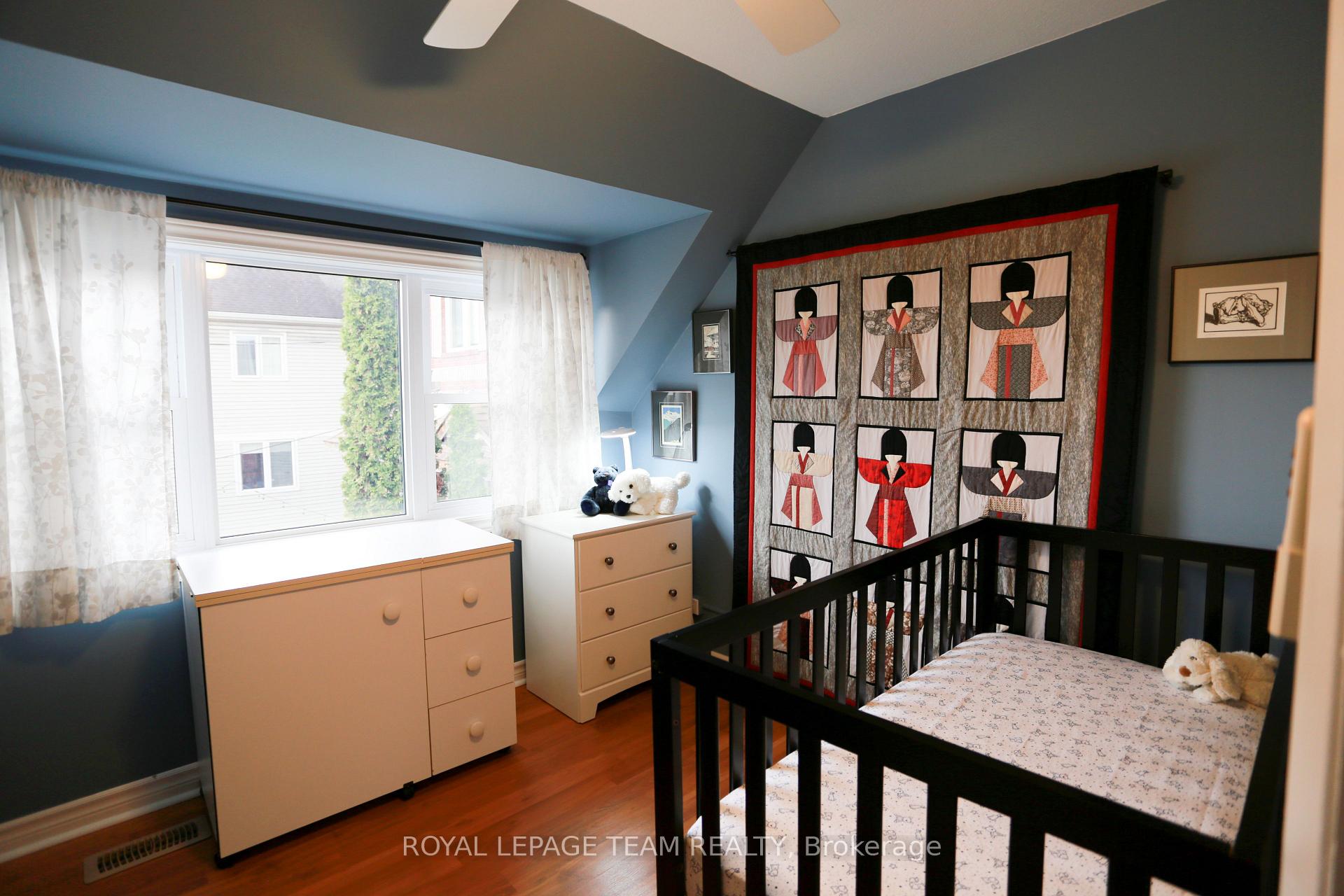 Photo 17 of 16 Gwynne Avenue, Ottawa, Civic Hospital — HOMEH