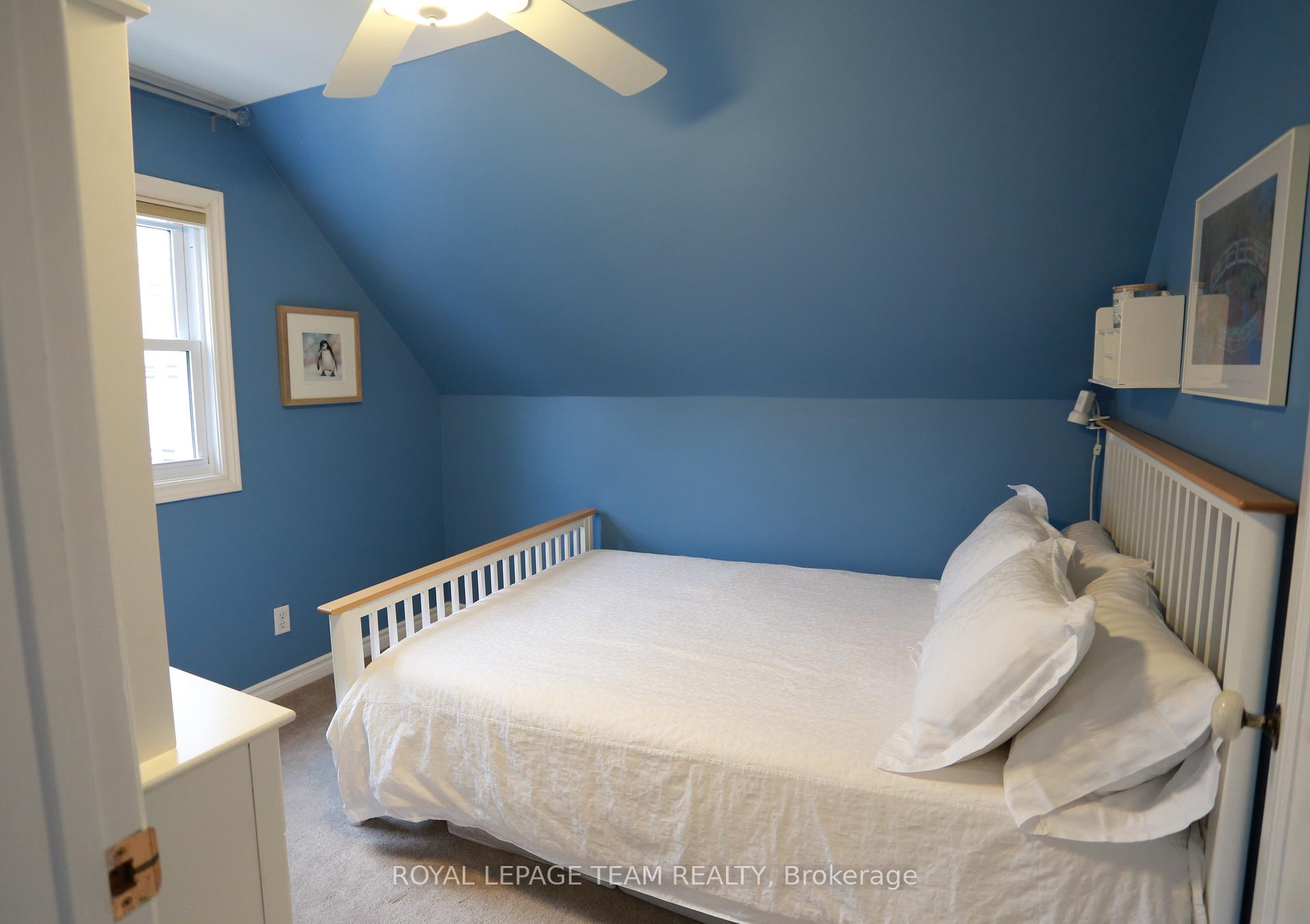 Photo 18 of 16 Gwynne Avenue, Ottawa, Civic Hospital — HOMEH