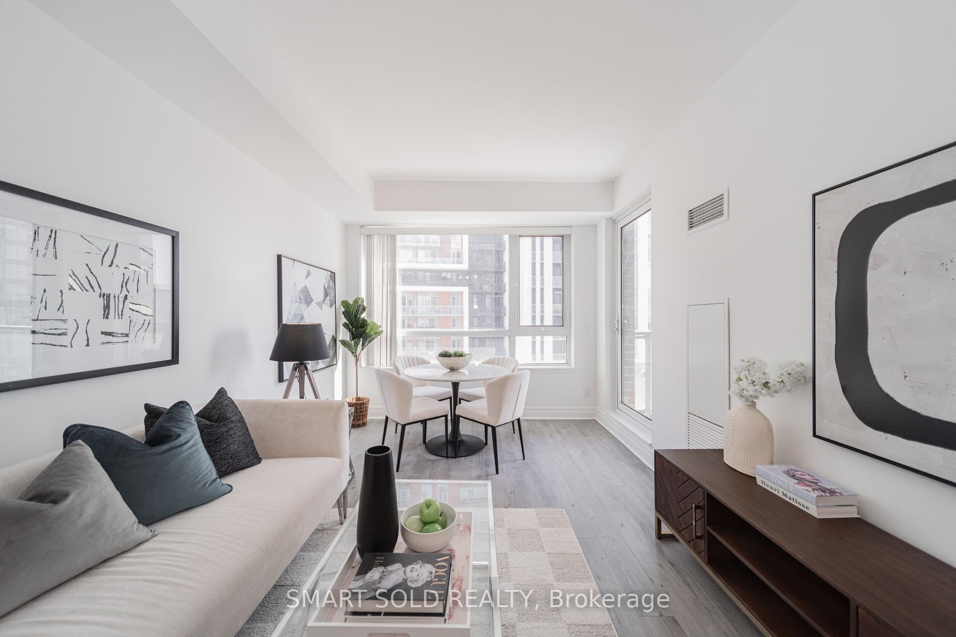 Photo 2 of Unit 813, 8110 Birchmount Road, Markham, Unionville — HOMEH