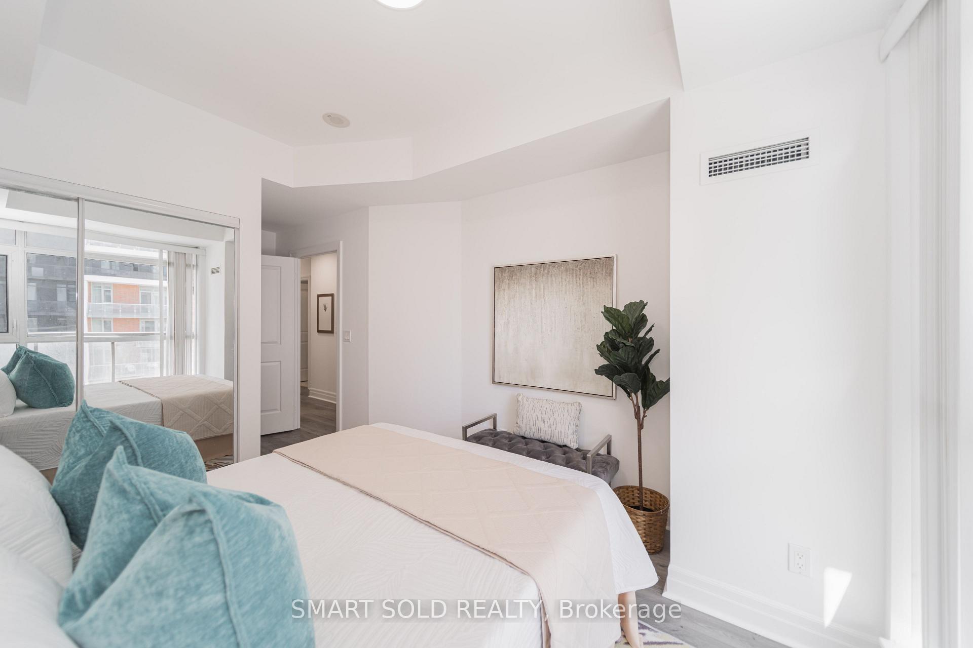 Photo 12 of Unit 813, 8110 Birchmount Road, Markham, Unionville — HOMEH