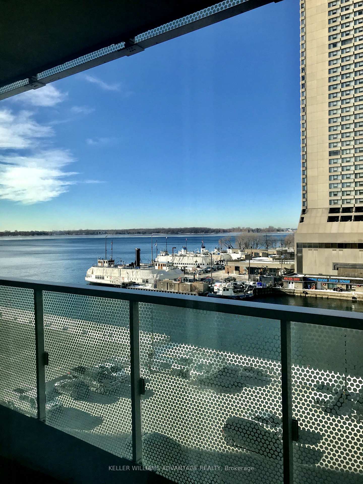 Photo 1 of Unit 514, 15 Queens Quay E, Toronto, Waterfront Communities — HOMEH