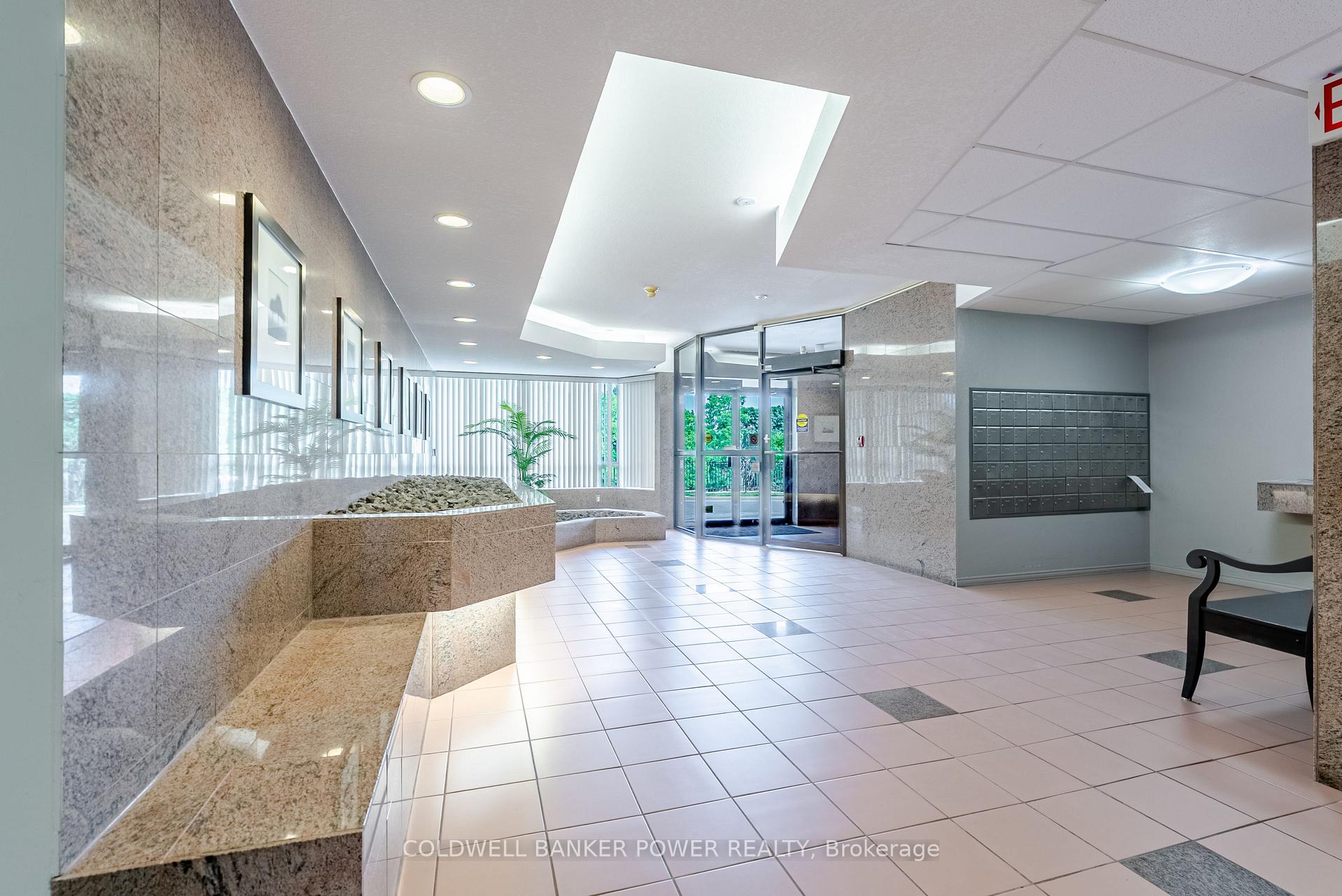 Photo 4 of Unit 415, 521 Riverside Drive, London, North P — HOMEH