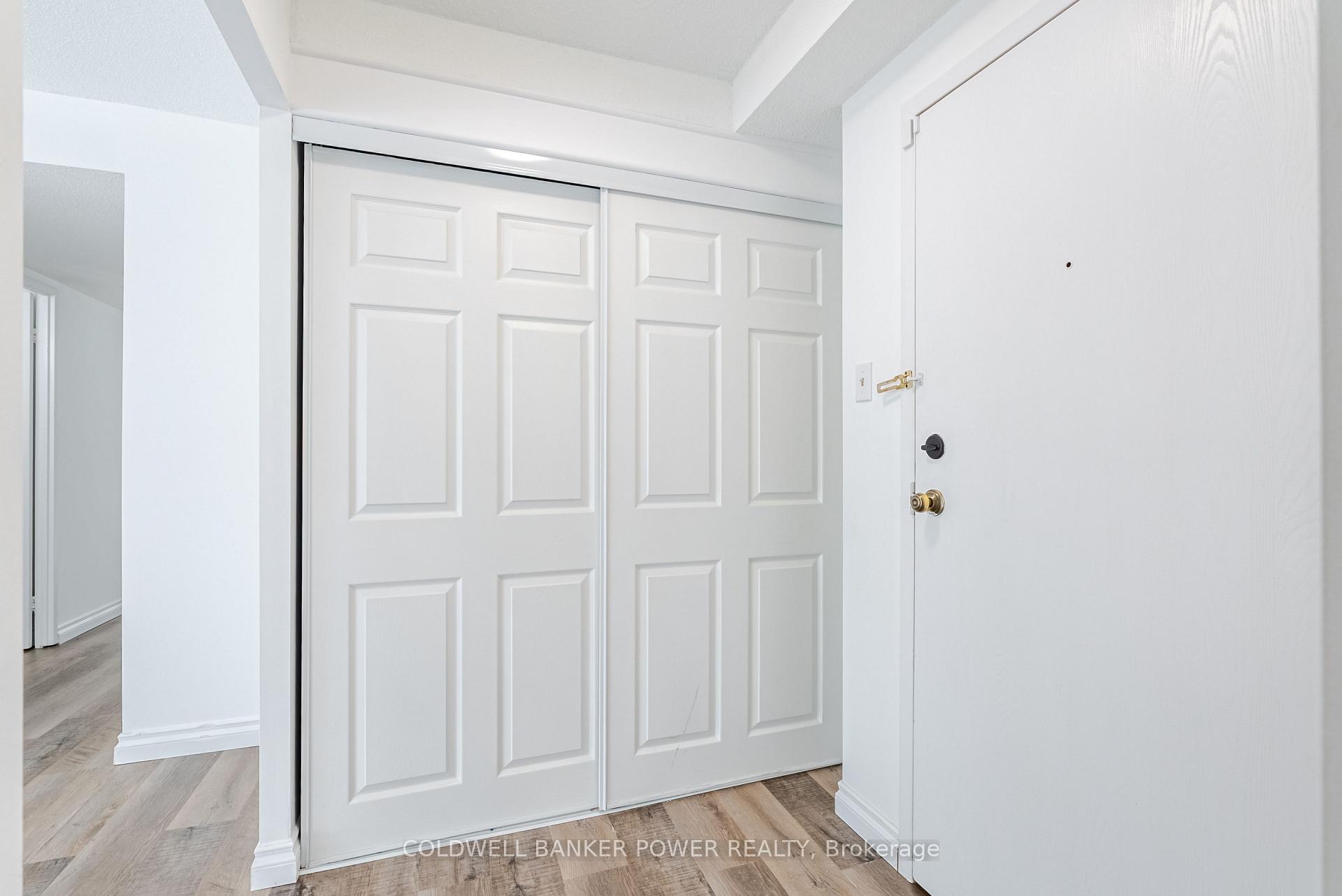 Photo 10 of Unit 415, 521 Riverside Drive, London, North P — HOMEH