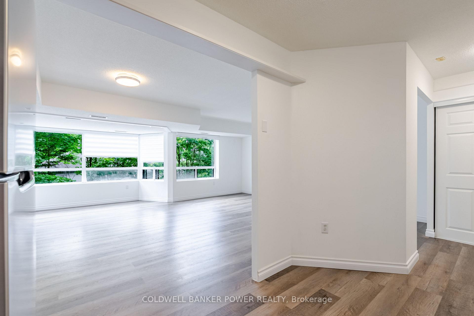 Photo 16 of Unit 415, 521 Riverside Drive, London, North P — HOMEH