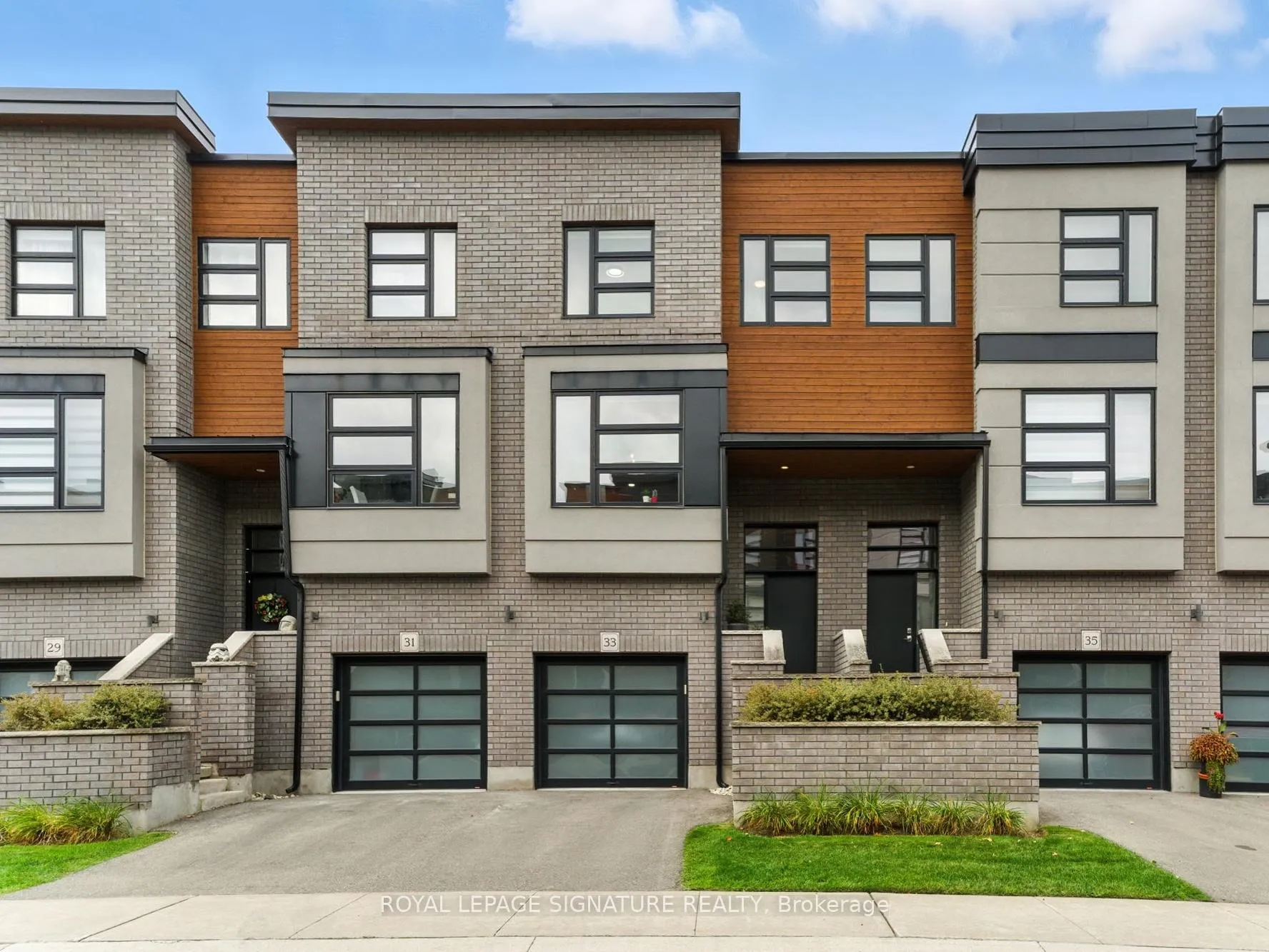 Photo 1 of Unit 33, 60 Arkell Road, Guelph, Kortright East — HOMEH