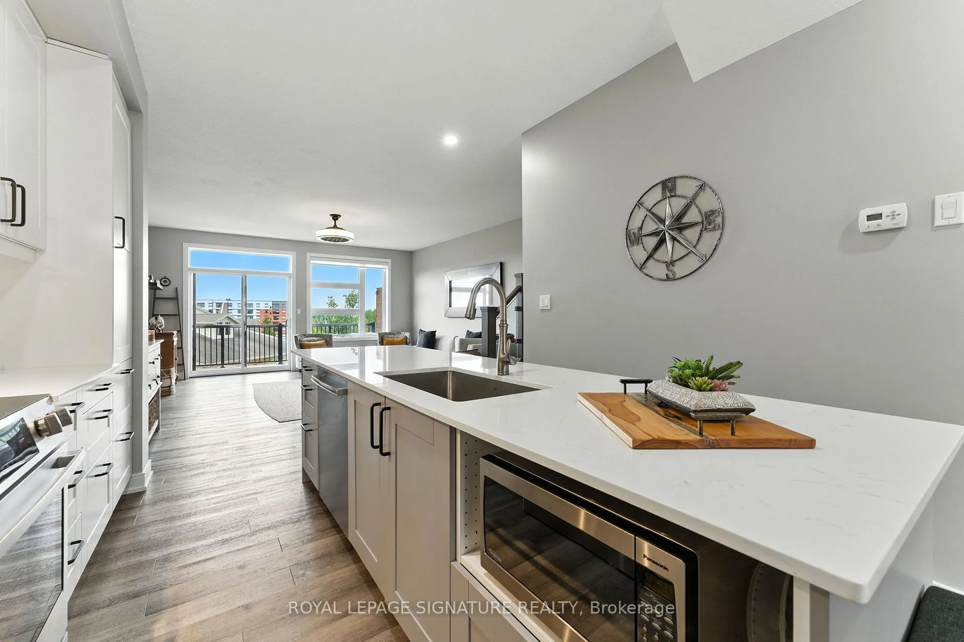 Photo 9 of Unit 33, 60 Arkell Road, Guelph, Kortright East — HOMEH