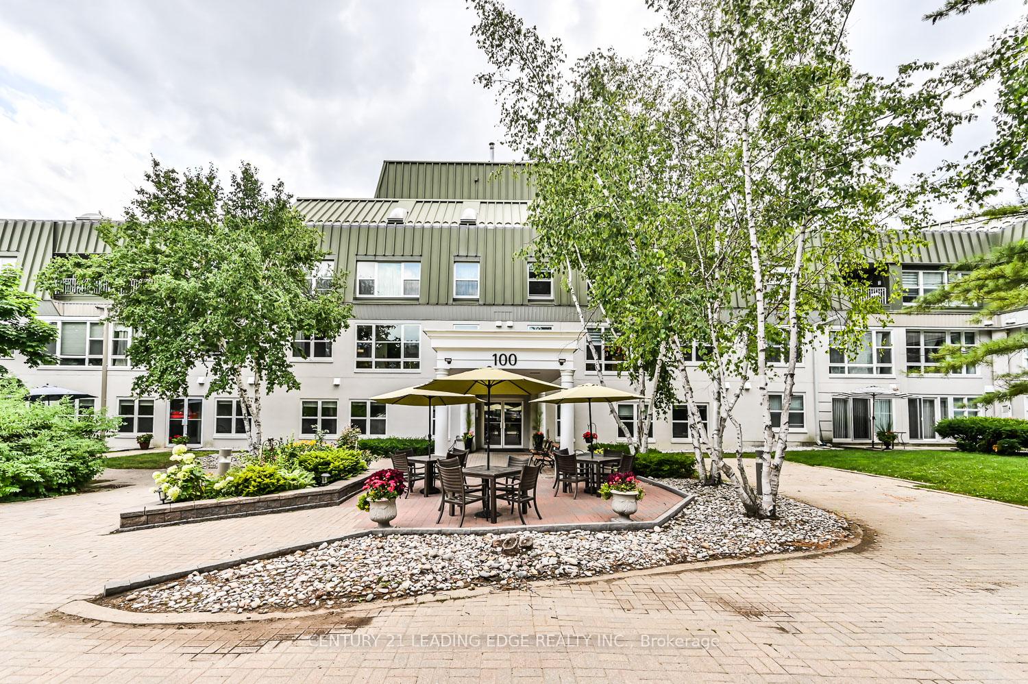 Photo 3 of Unit 114, 100 Anna Russell Way, Markham, Unionville — HOMEH