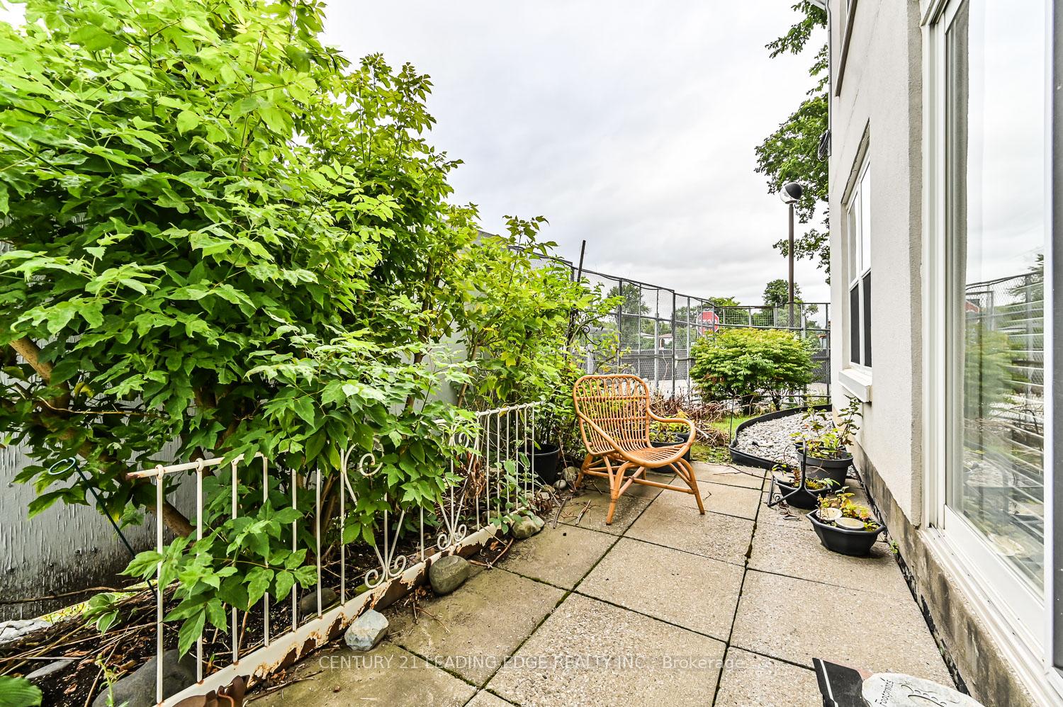 Photo 30 of Unit 114, 100 Anna Russell Way, Markham, Unionville — HOMEH
