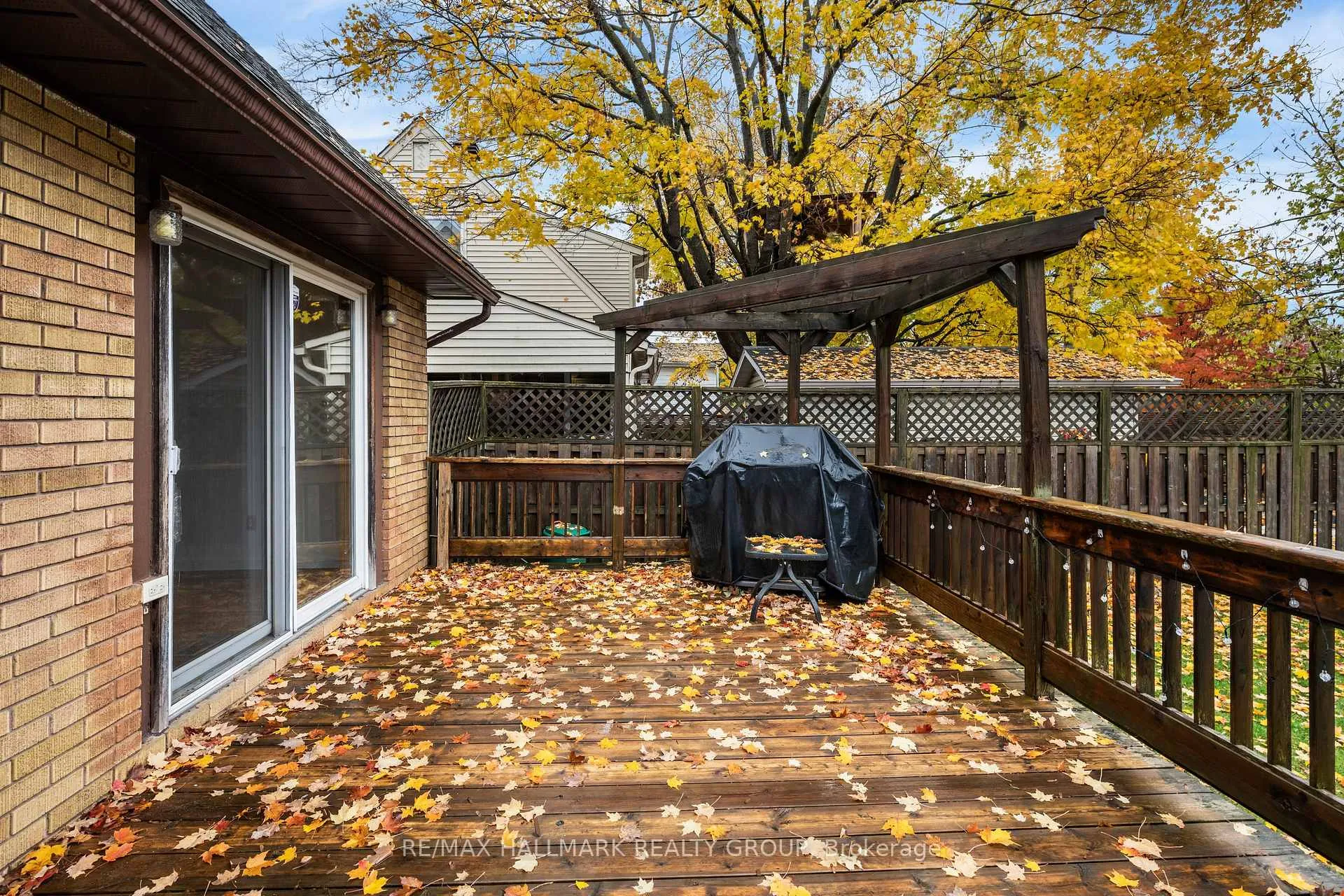 Photo 21 of 2028 Othello Avenue, Ottawa, Elmvale Acres/Urbandale — HOMEH