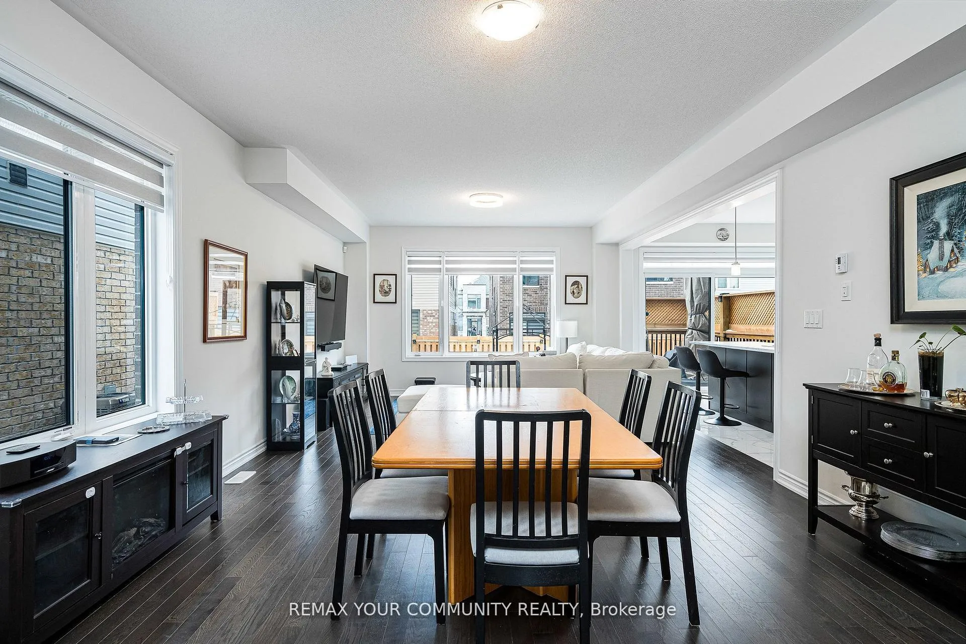 Photo 13 of 153 Terry Fox Drive, Barrie, Rural Barrie Southeast — HOMEH