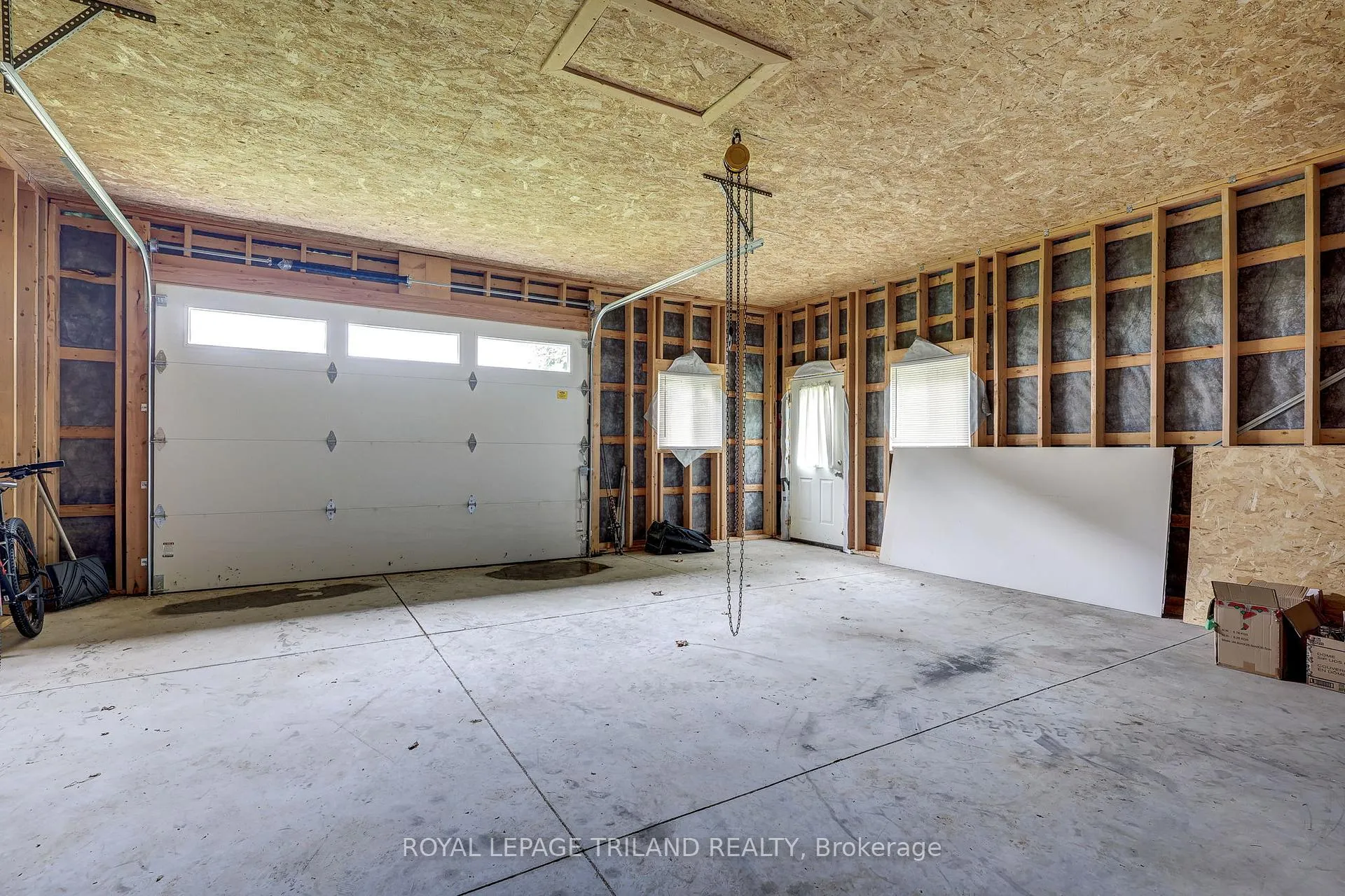 Photo 50 of 249 Victoria Street, Central Elgin, Belmont — HOMEH