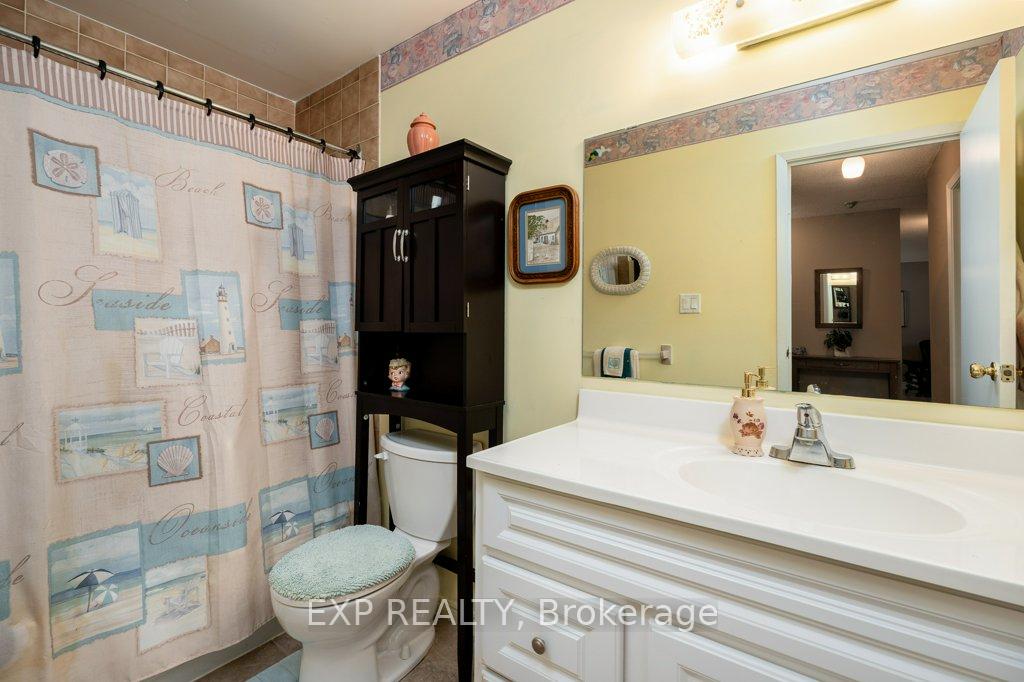 Photo 18 of Unit 113, 223 North Park Street, Belleville, Belleville Ward — HOMEH