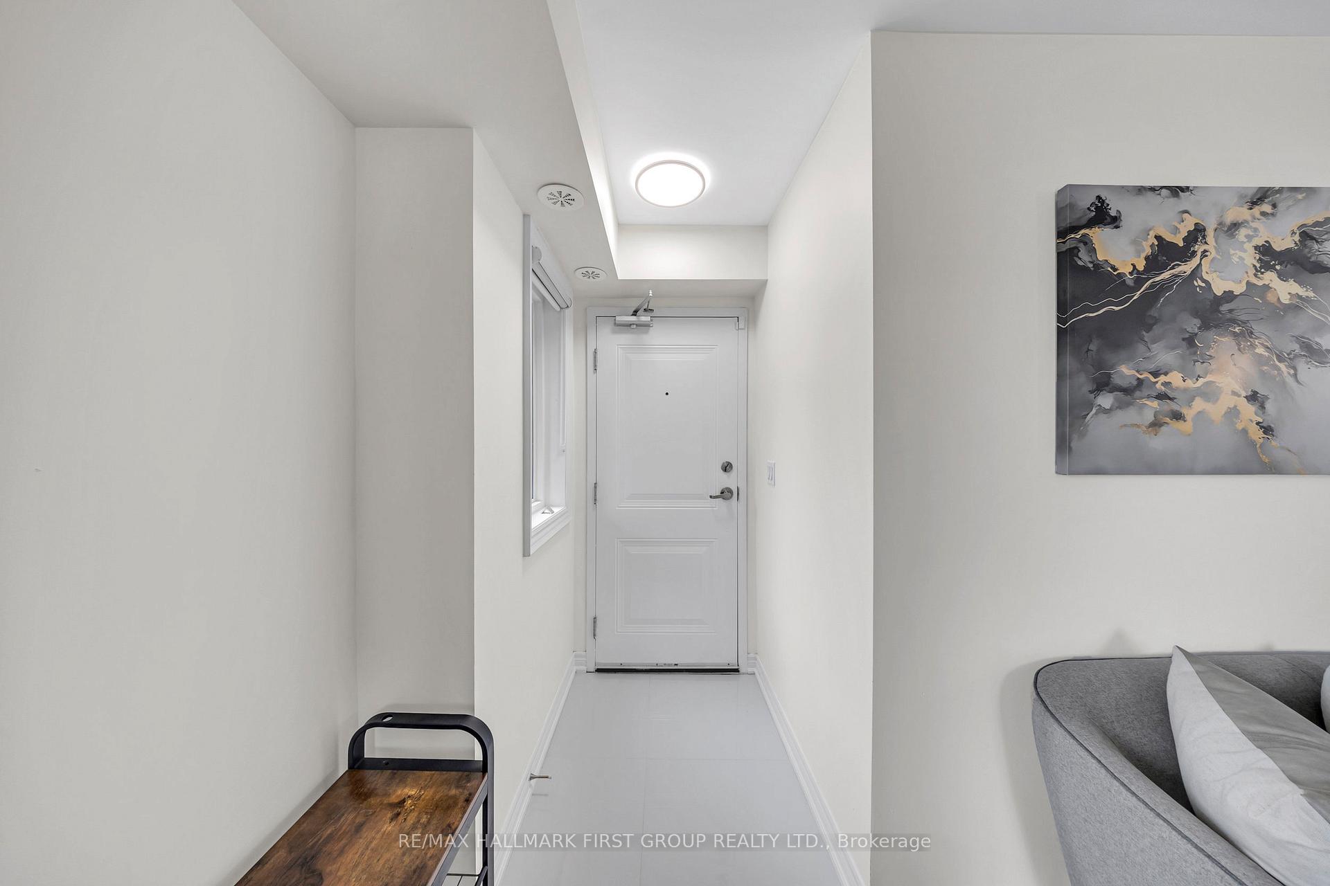 Photo 2 of Unit 802, 1 Blanche Lane, Markham, Cornell — HOMEH