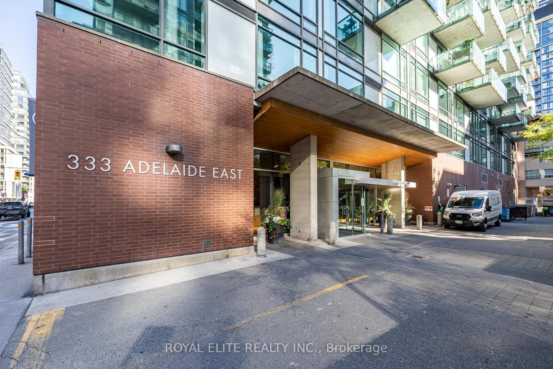 Photo 2 of Unit 307, 218 King Street E, Toronto, Moss Park — HOMEH