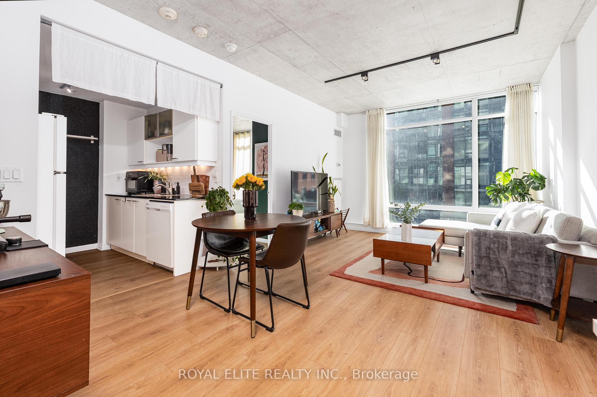 Photo 8 of Unit 307, 218 King Street E, Toronto, Moss Park — HOMEH